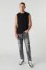 Jean cargo ajusté à effet d'usure sold by Urban Planet