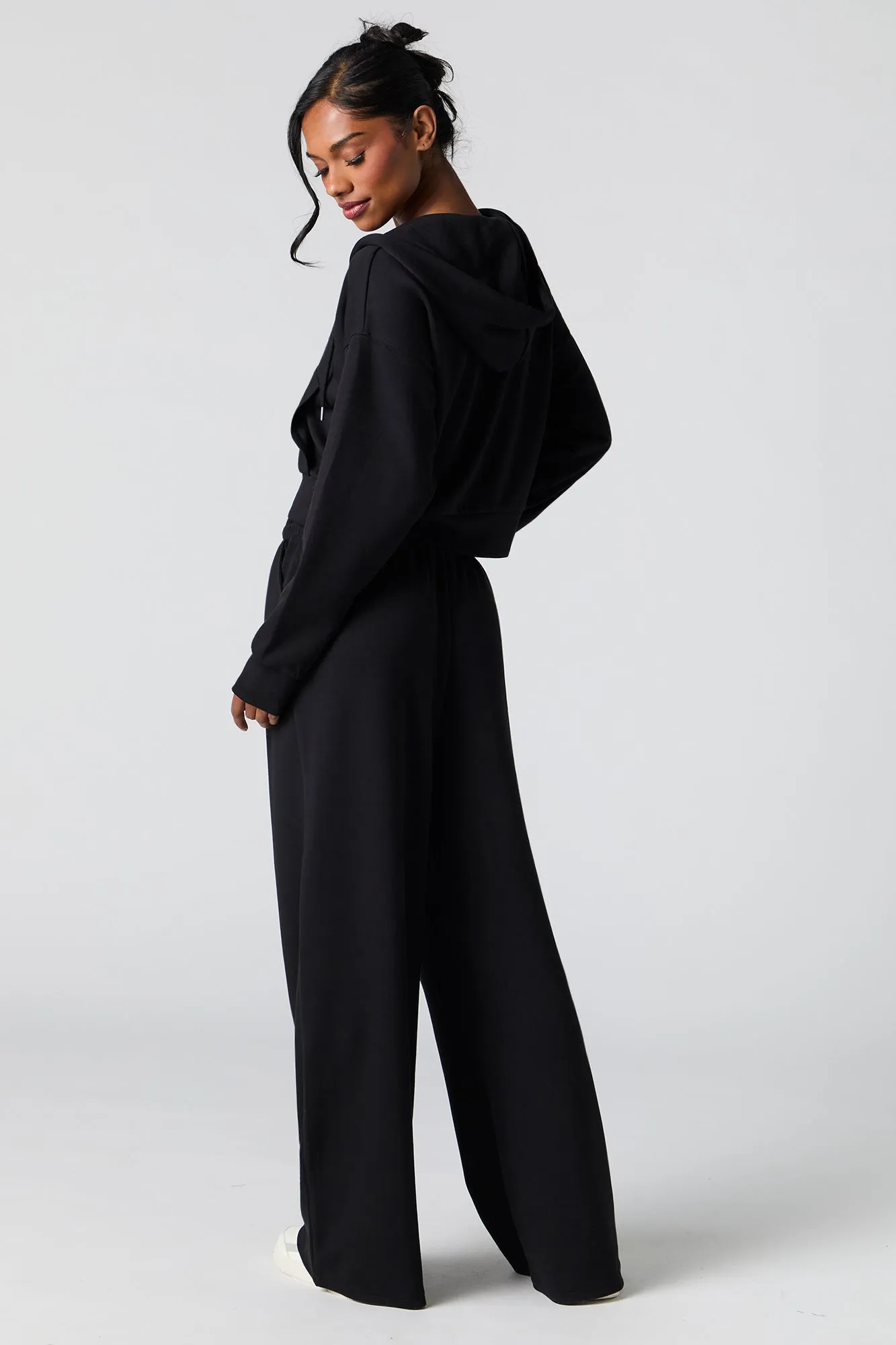 Pantalon d'entraînement Active doux à jambe large sold by Urban Planet product image thumbnail 4