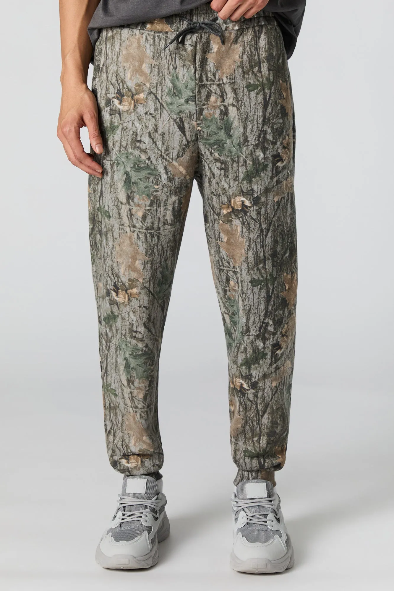 Jogger en molleton classique sold by Urban Planet