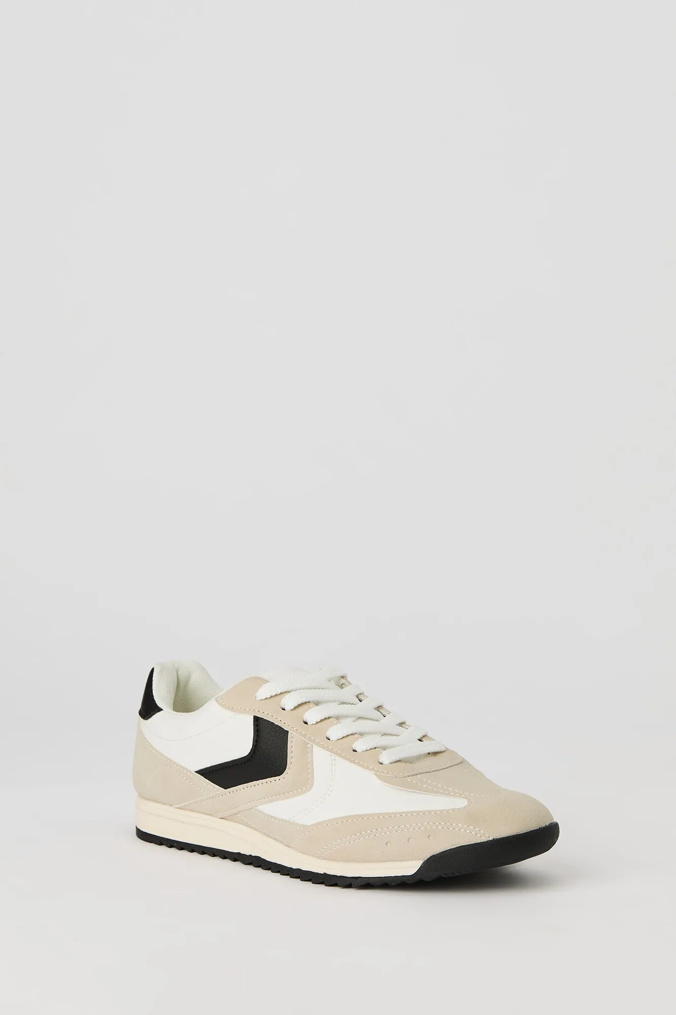 Retro Sneaker sold by Urban Planet product image thumbnail 3