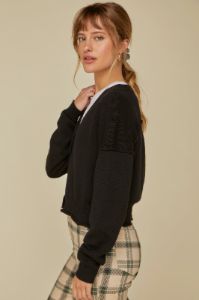 Cardigan boutonné sold by Urban Planet
