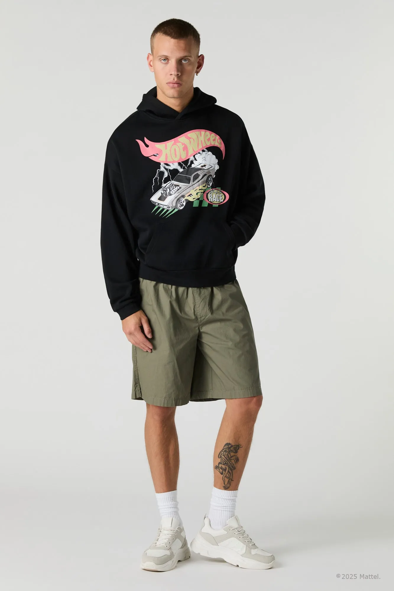 Haut à capuchon en molleton à imprimé Hot Wheels sold by Urban Planet product image thumbnail 3