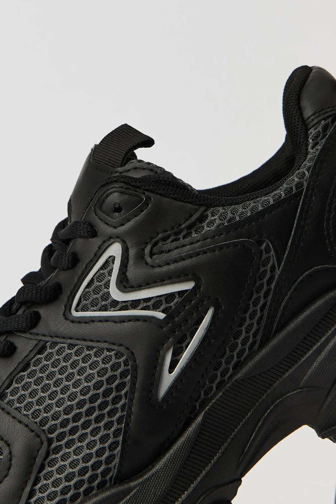 Espadrilles en filet à semelles épaisses sold by Urban Planet product image thumbnail 5