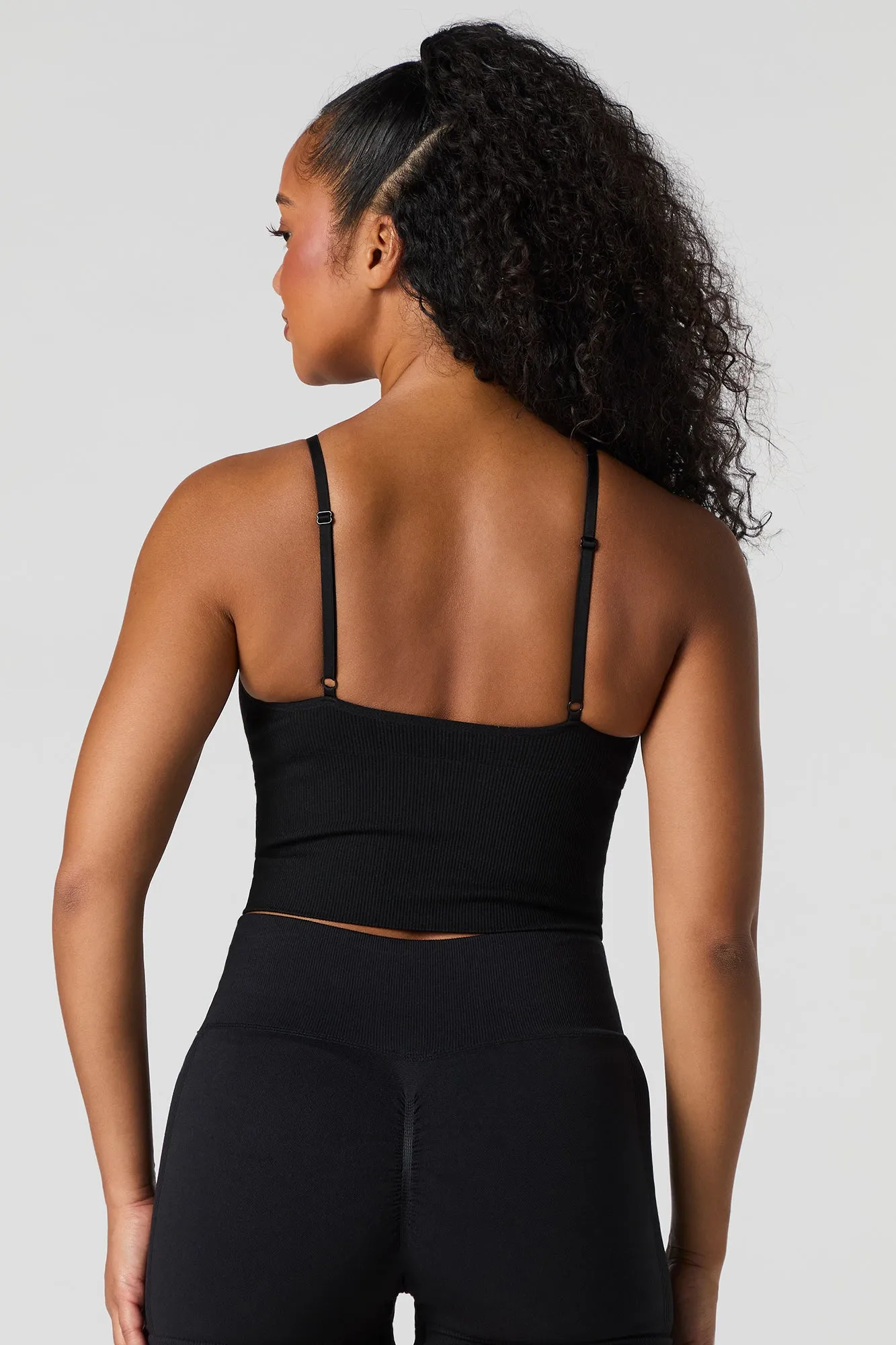 Camisole côtelée sans couture à bonnets intégrés et col en V sold by Urban Planet product image thumbnail 3