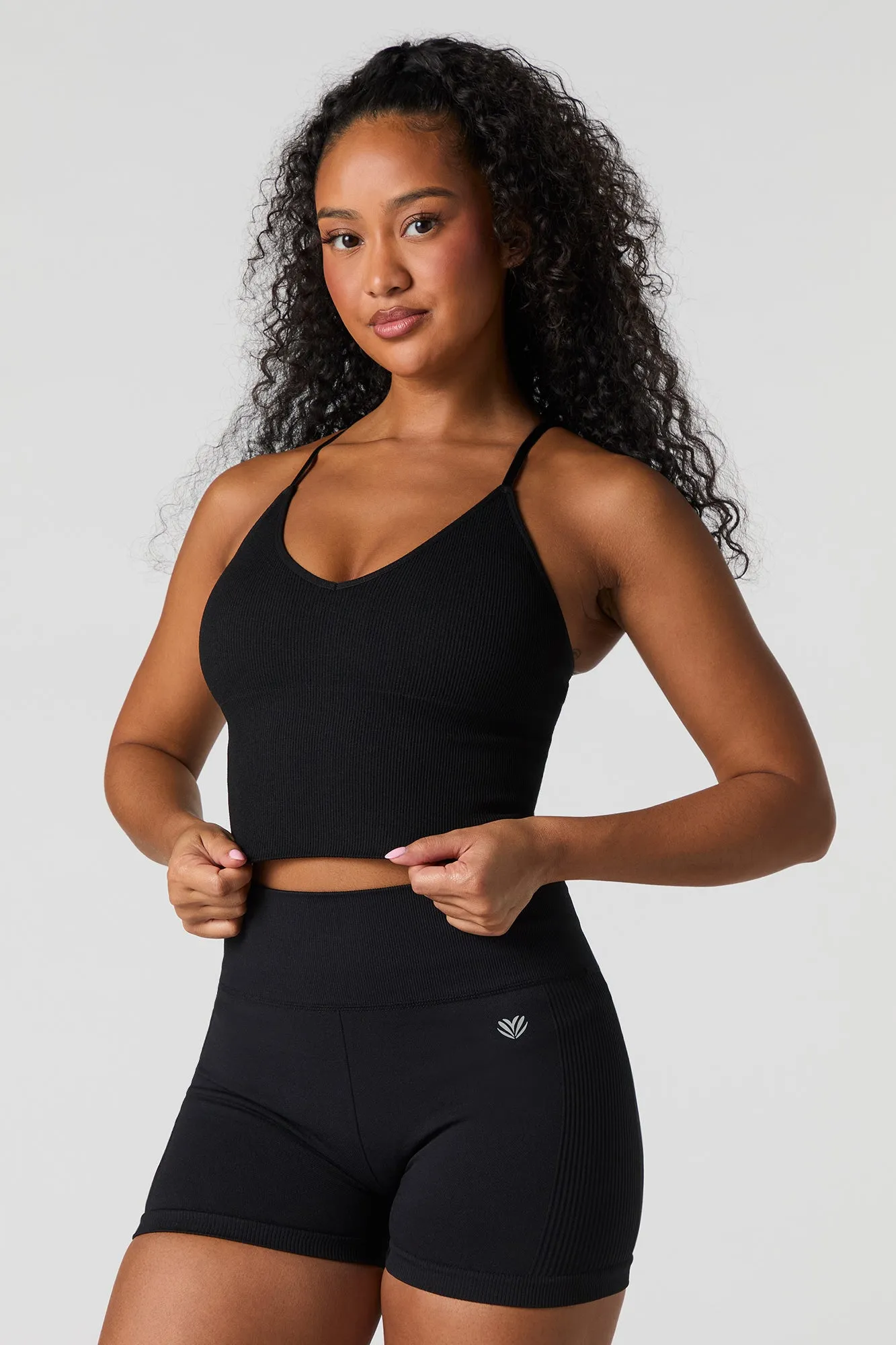 Camisole côtelée sans couture à bonnets intégrés et col en V sold by Urban Planet product image thumbnail 2