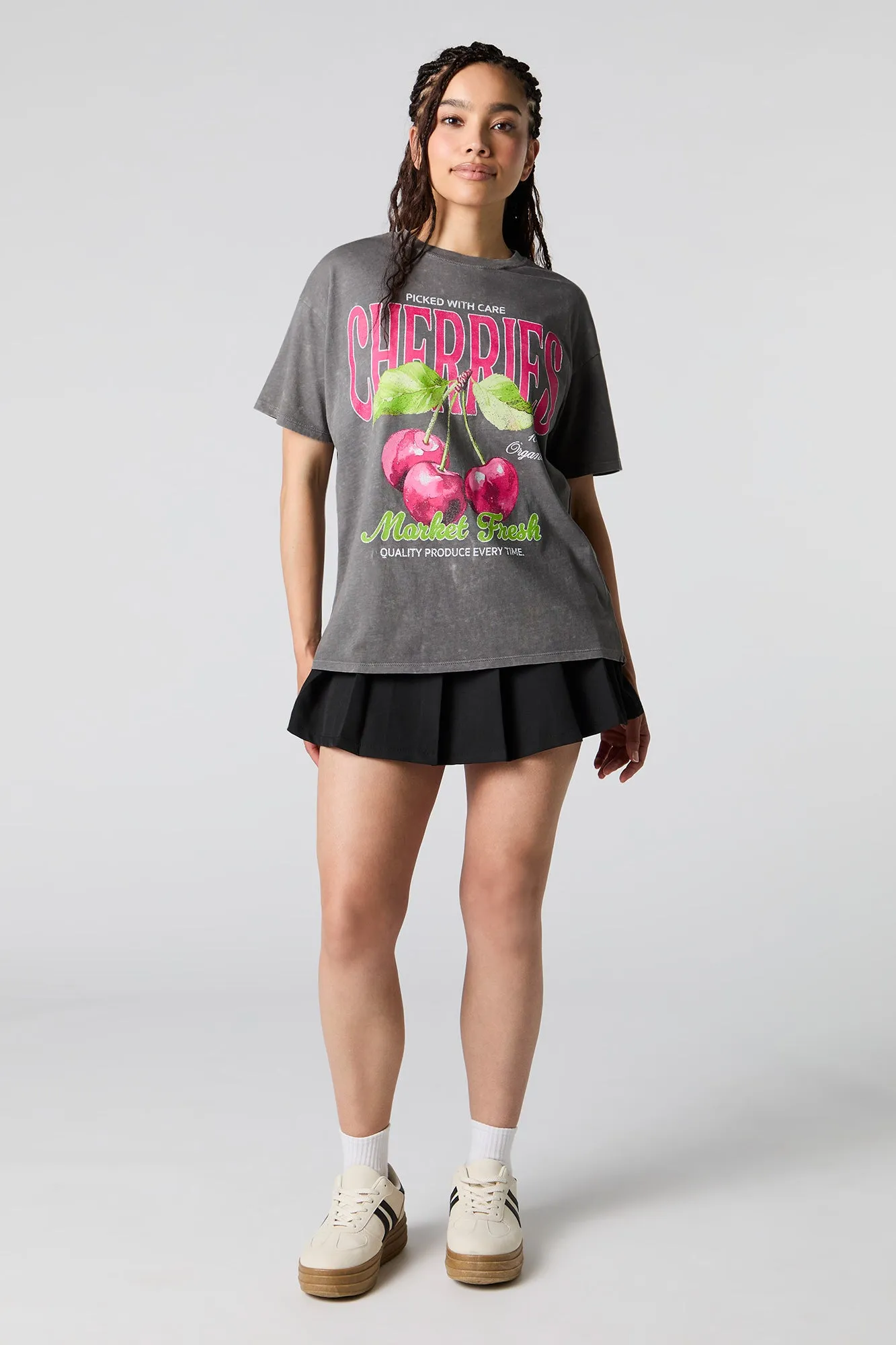 T-shirt coupe garçonne lavé à imprimé de cerises sold by Urban Planet product image thumbnail 3