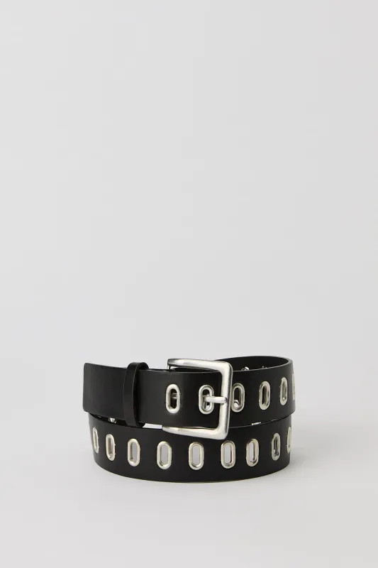 Ceinture à oeillets argentés sold by Urban Planet