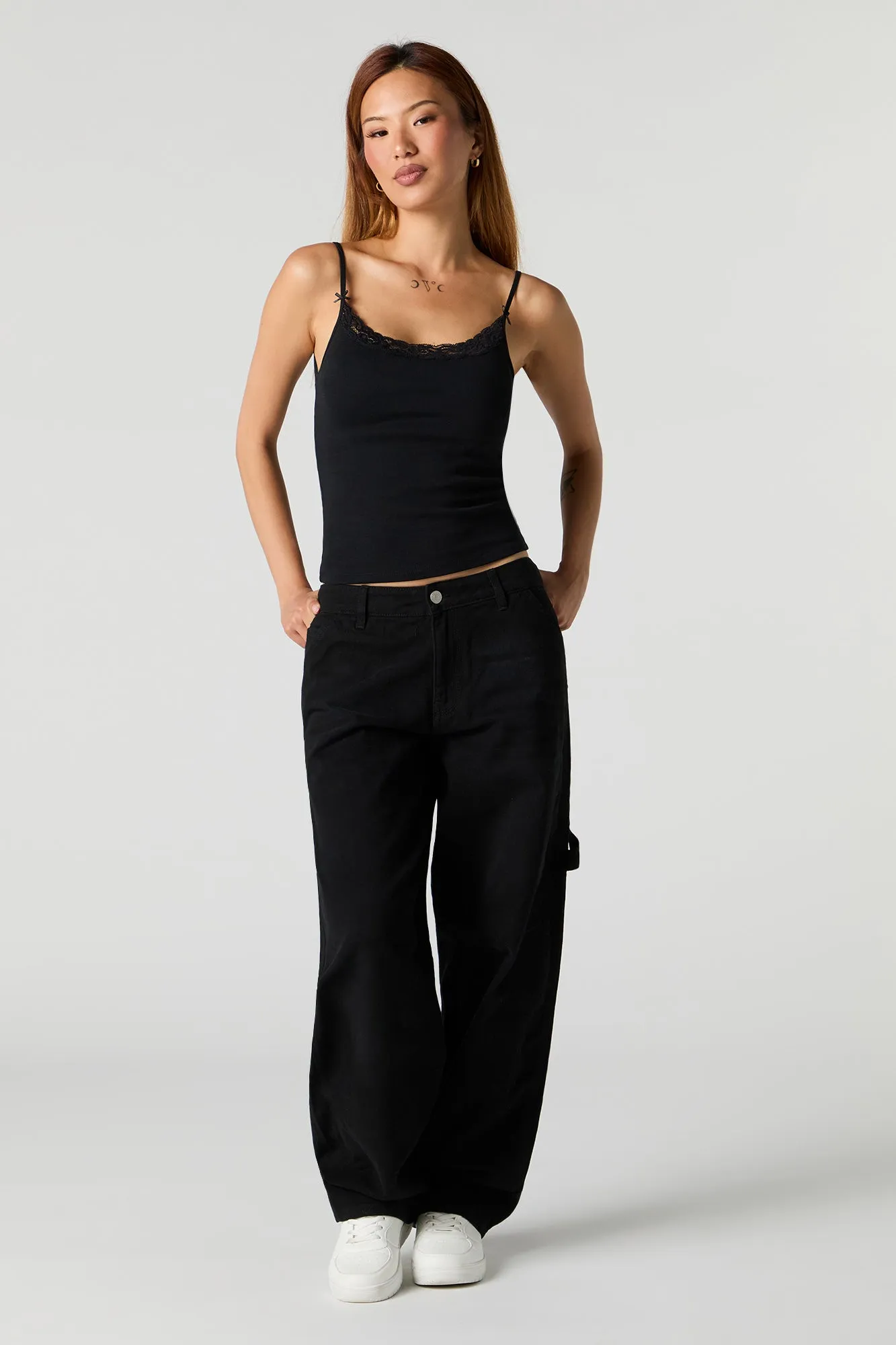 Camisole côtelée à bonnets intégrés avec bordure en dentelle sold by Urban Planet product image thumbnail 4