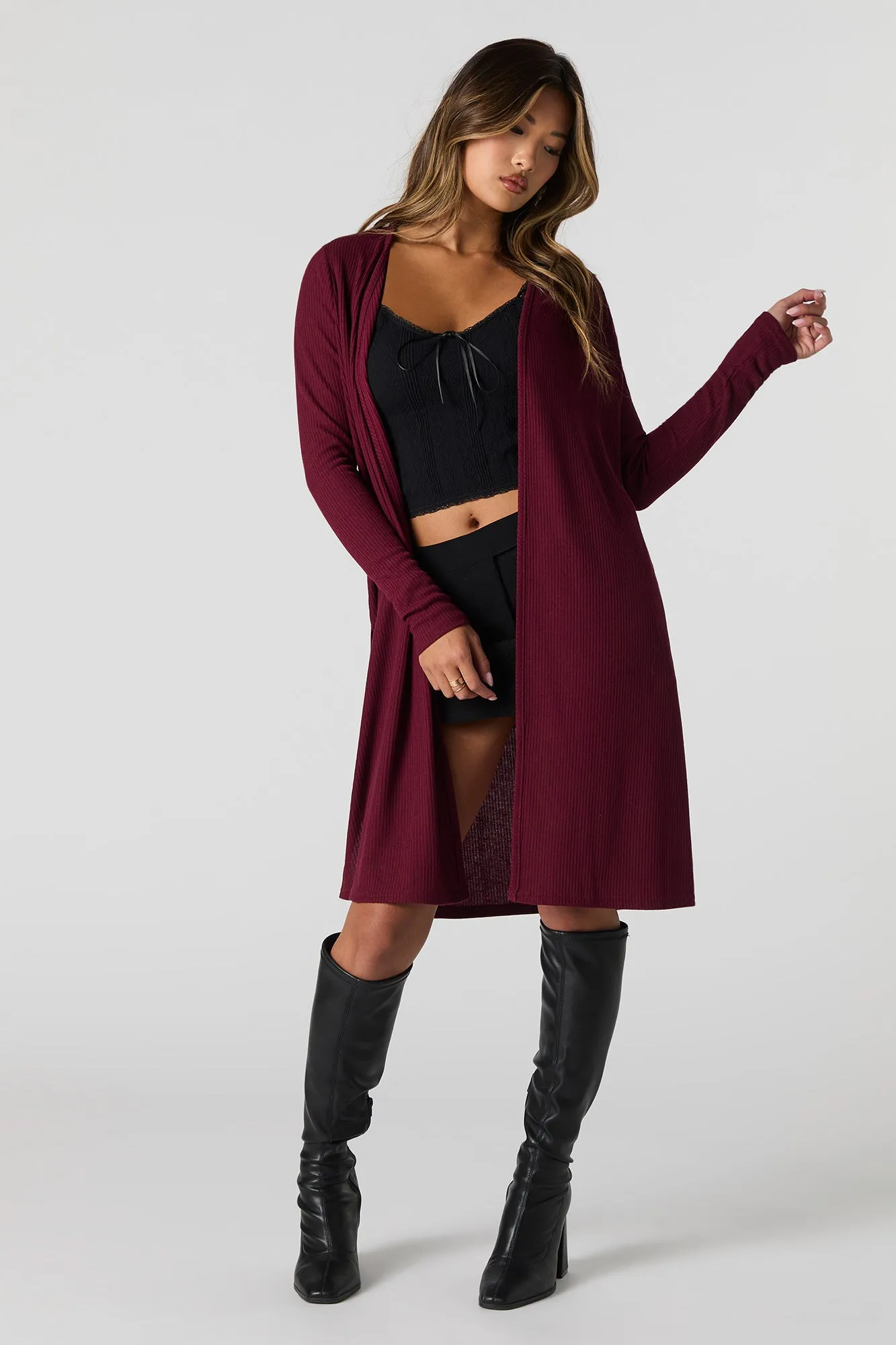 Cardigan ouvert long en tricot côtelé sold by Urban Planet