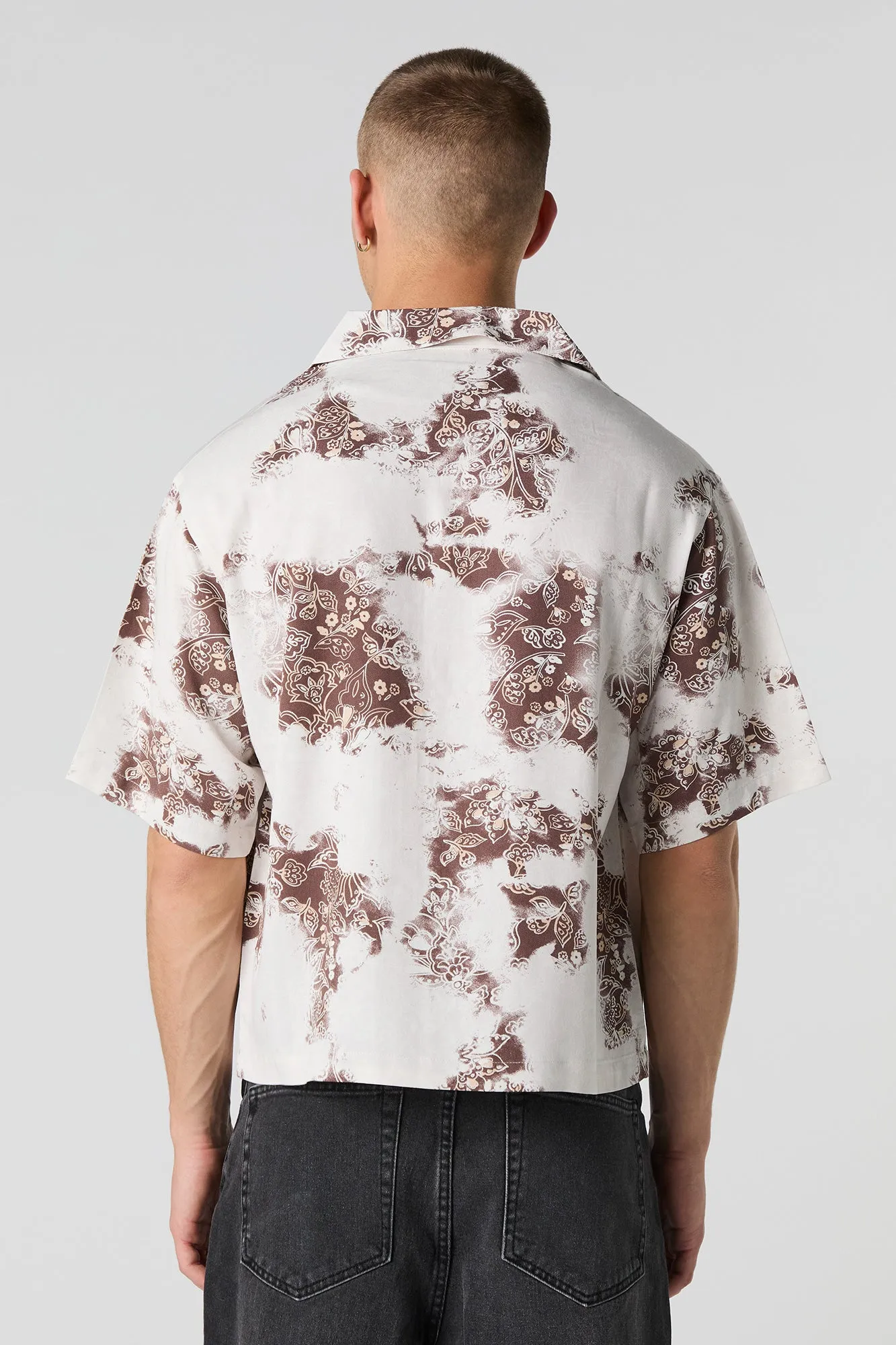 Haut boutonné carré imprimé sold by Urban Planet product image thumbnail 5