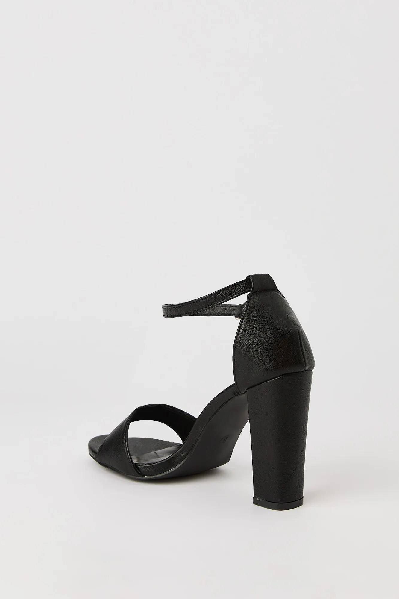Sandales à talon bloc et bride de cheville sold by Urban Planet product image thumbnail 4