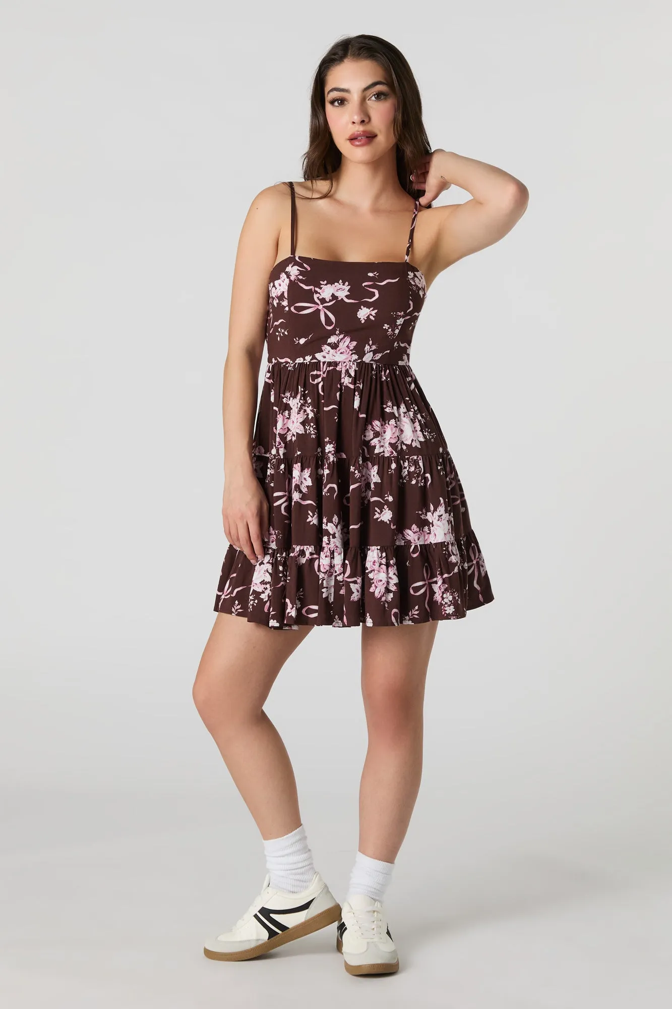 Minirobe étagée imprimée avec bonnets intégrés et attache au dos sold by Urban Planet product image thumbnail 4