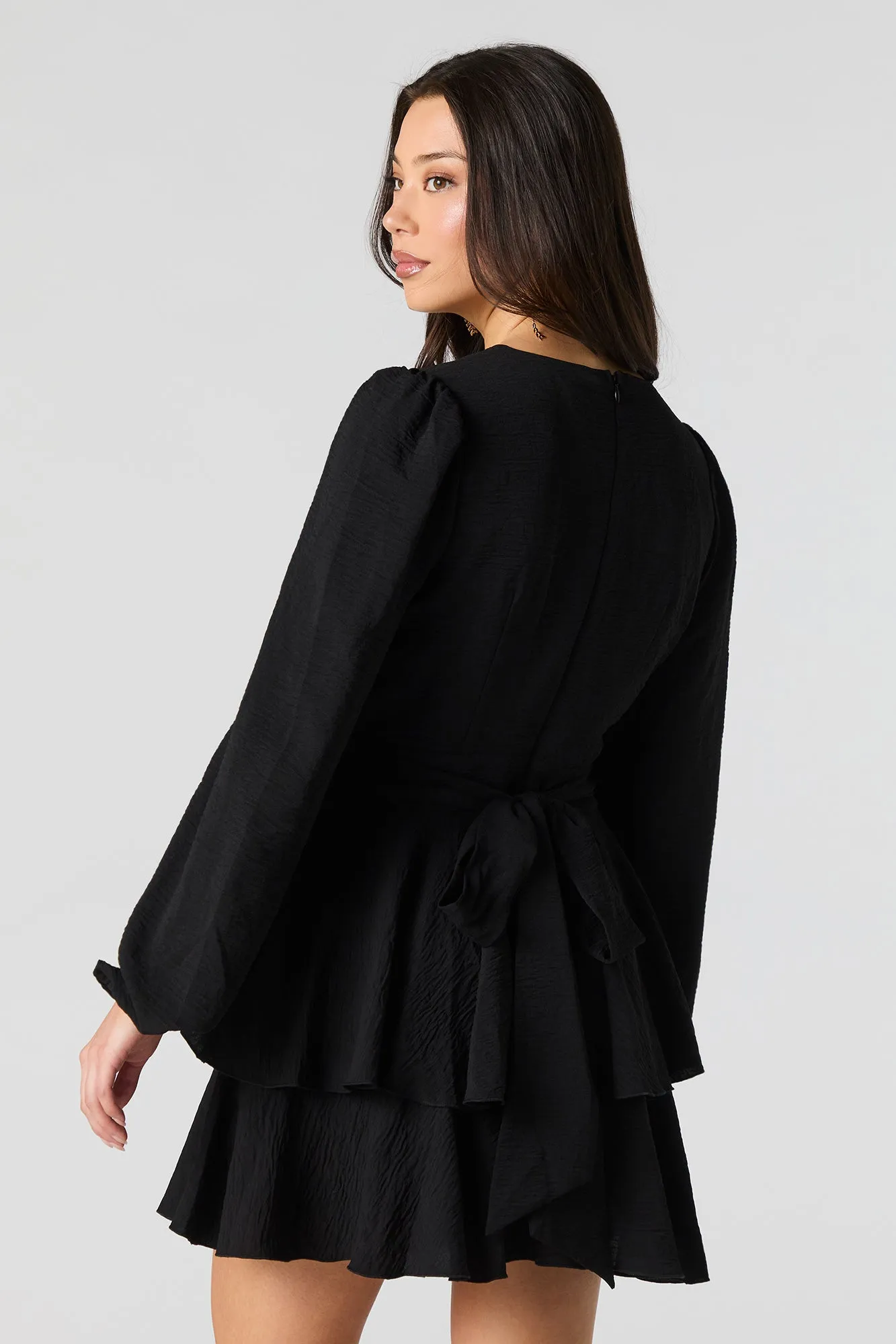 Minirobe fluide étagée à volants et manche longue sold by Urban Planet product image thumbnail 3