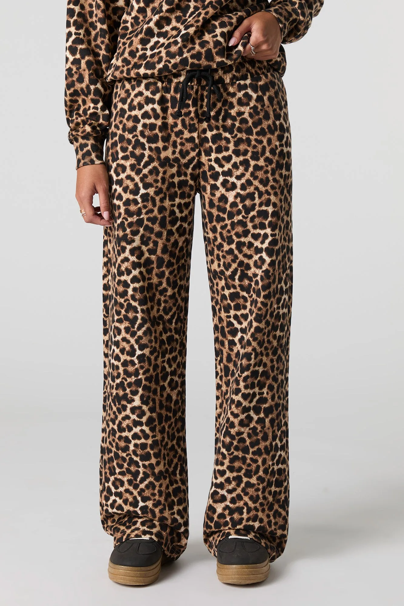 Pantalon en molleton imprimé sold by Urban Planet product image thumbnail 2