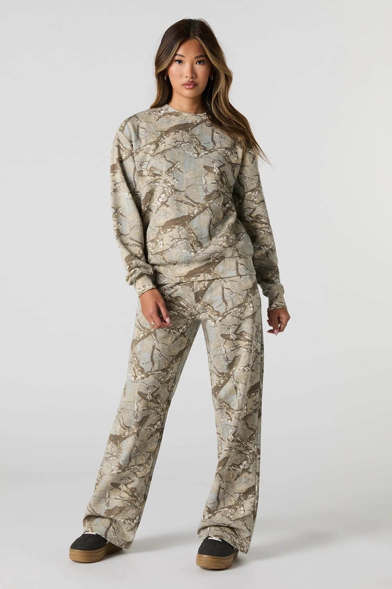 Chandail en molleton imprimé sold by Urban Planet product image thumbnail 2