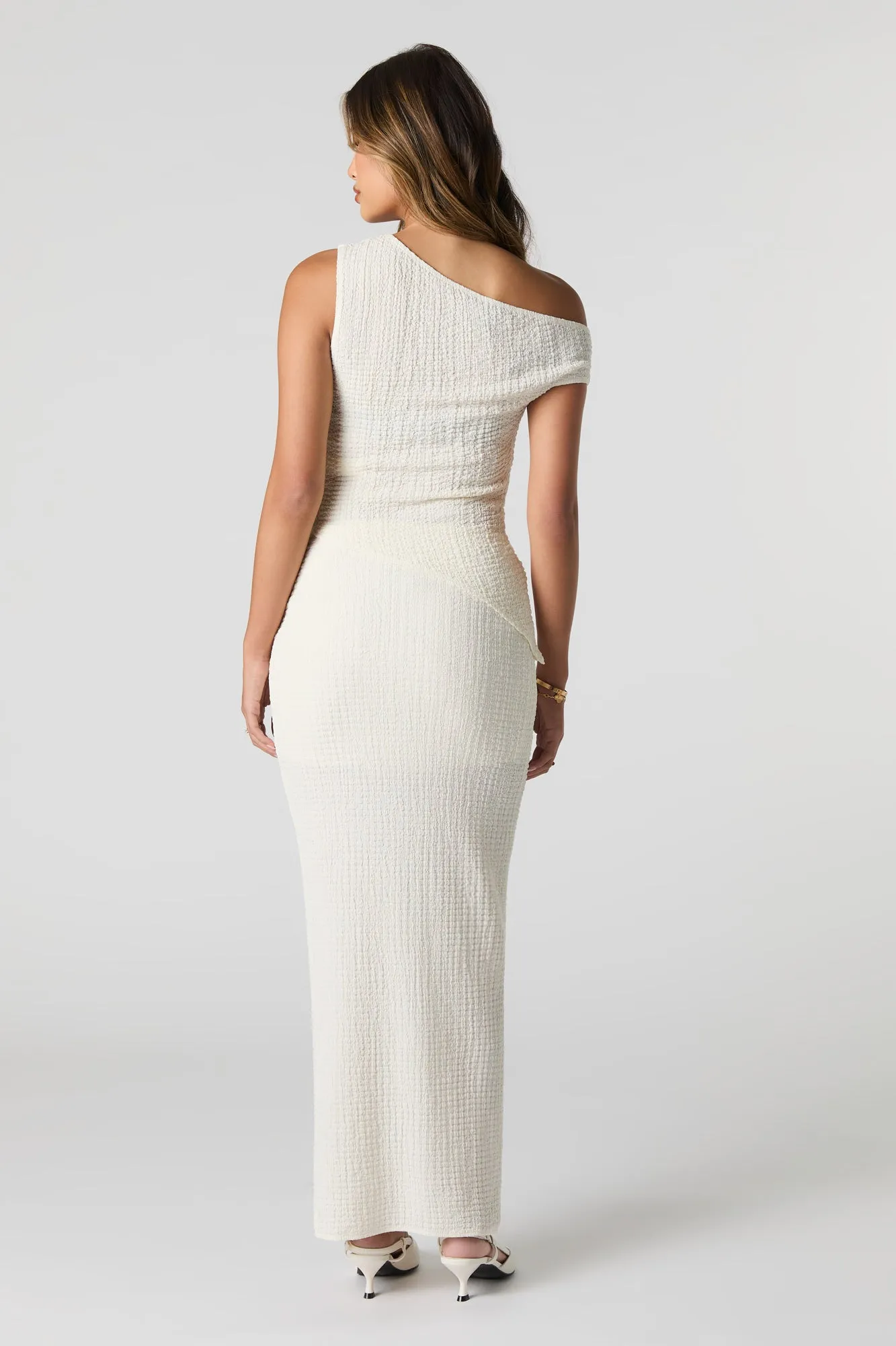 Textured Ruched Slit Maxi Skirt sold by Urban Planet product image thumbnail 3