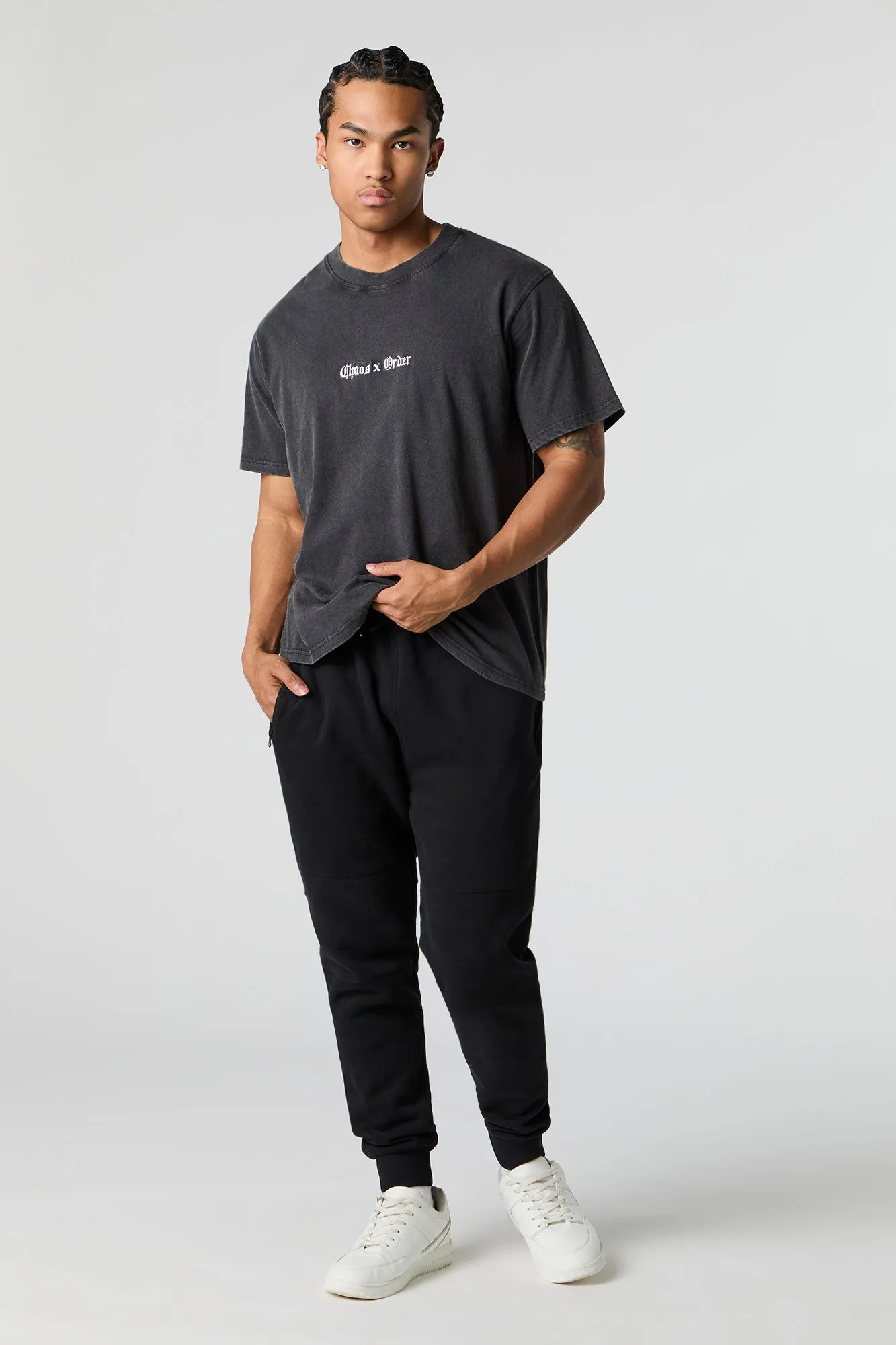 T-shirt lavé à broderie Chaos & Order sold by Urban Planet product image thumbnail 3