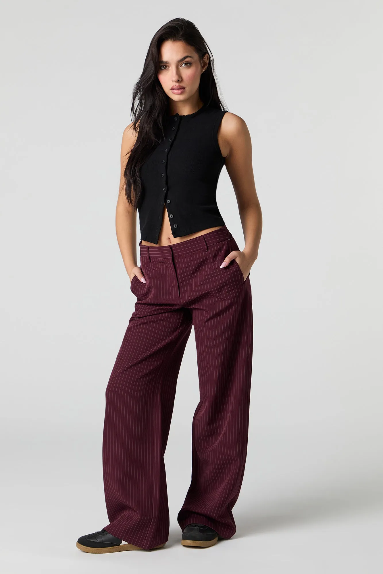 Pantalon habillé à jambe large sold by Urban Planet