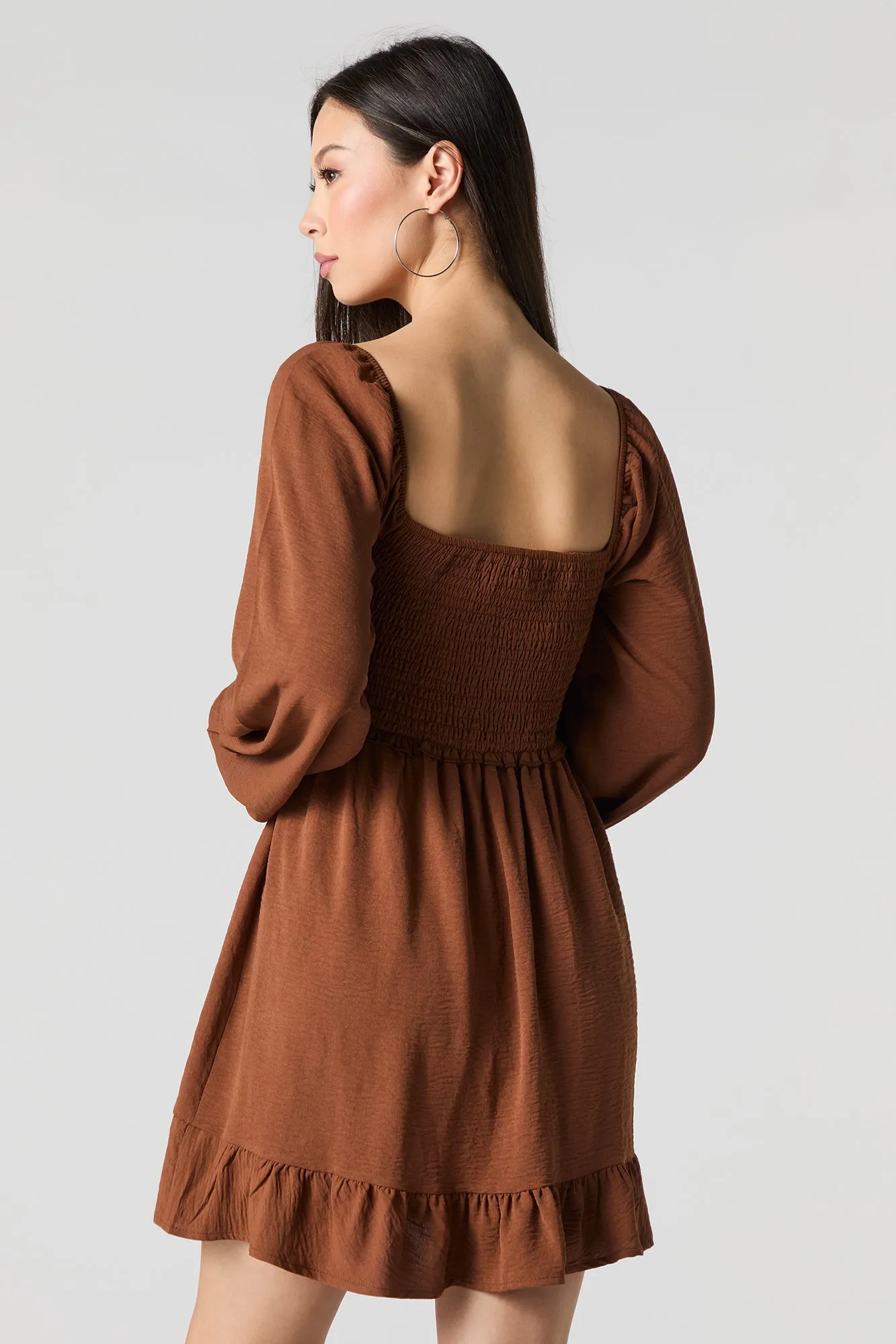 Minirobe plissée à encolure carrée et manche longue sold by Urban Planet product image thumbnail 5