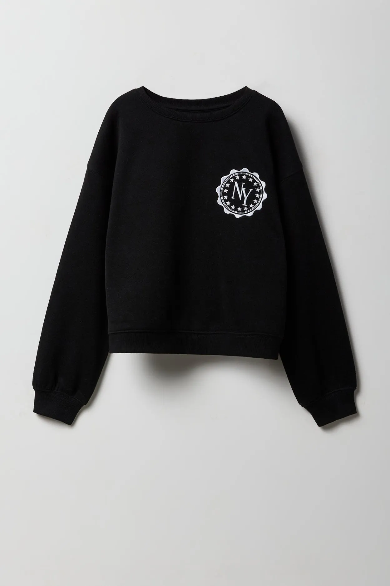 Chandail en molleton à broderie City pour filles sold by Urban Planet