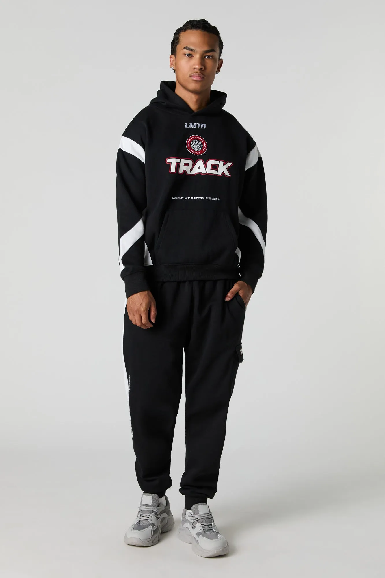 Haut à capuchon en molleton avec imprimé Racing sold by Urban Planet product image thumbnail 4