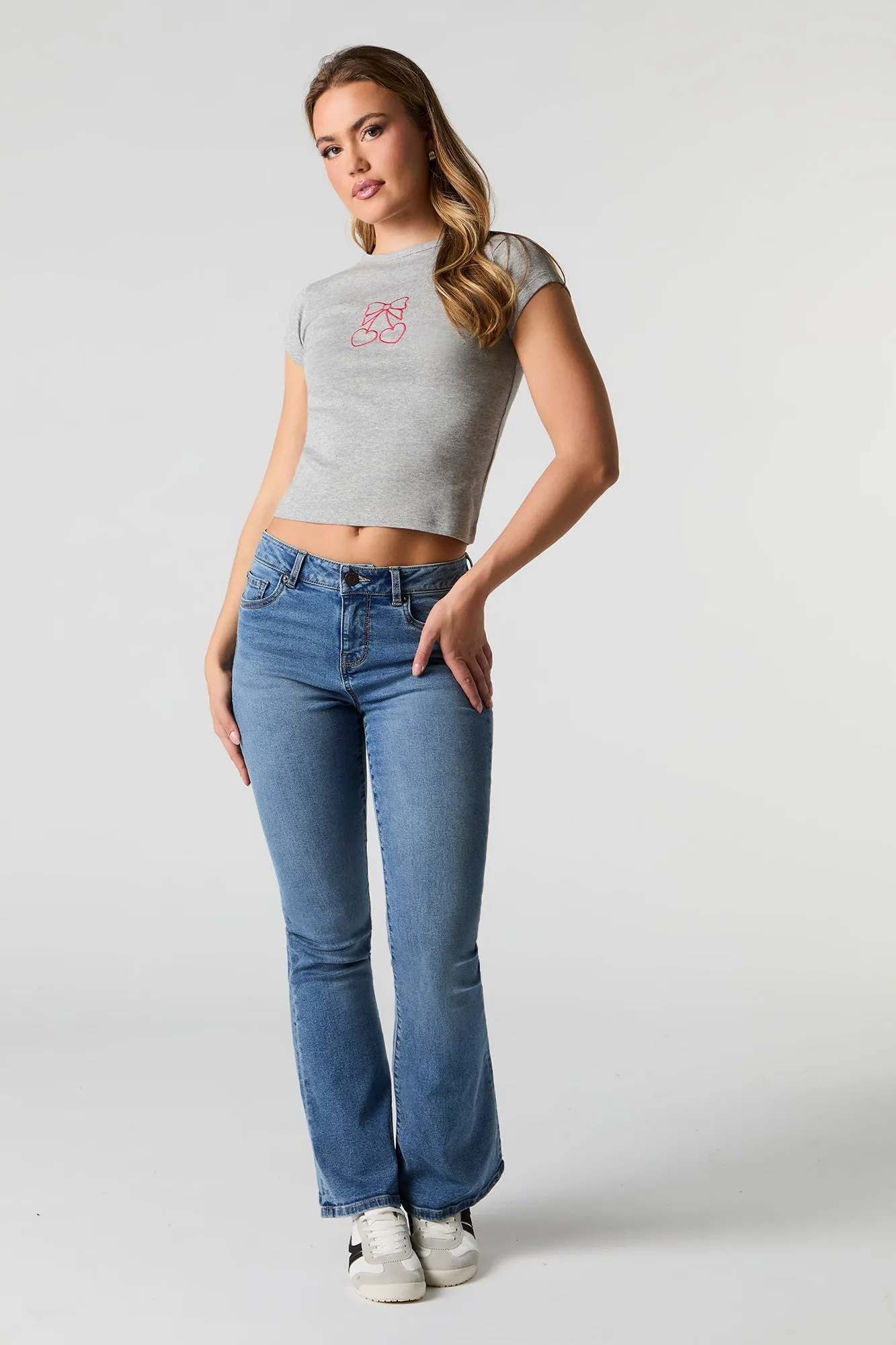 T-shirt ajusté côtelé à broderie sold by Urban Planet product image thumbnail 4