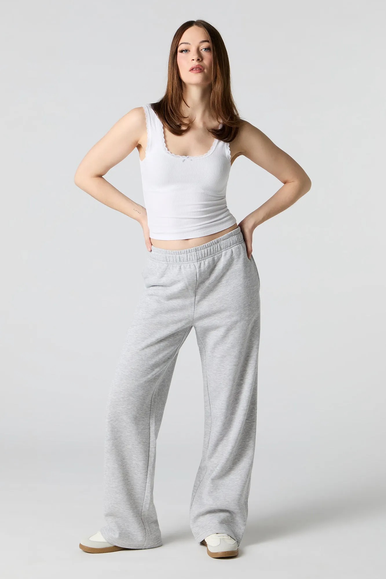 Pantalon d'entraînement à jambe large en molleton sold by Urban Planet product image thumbnail 5