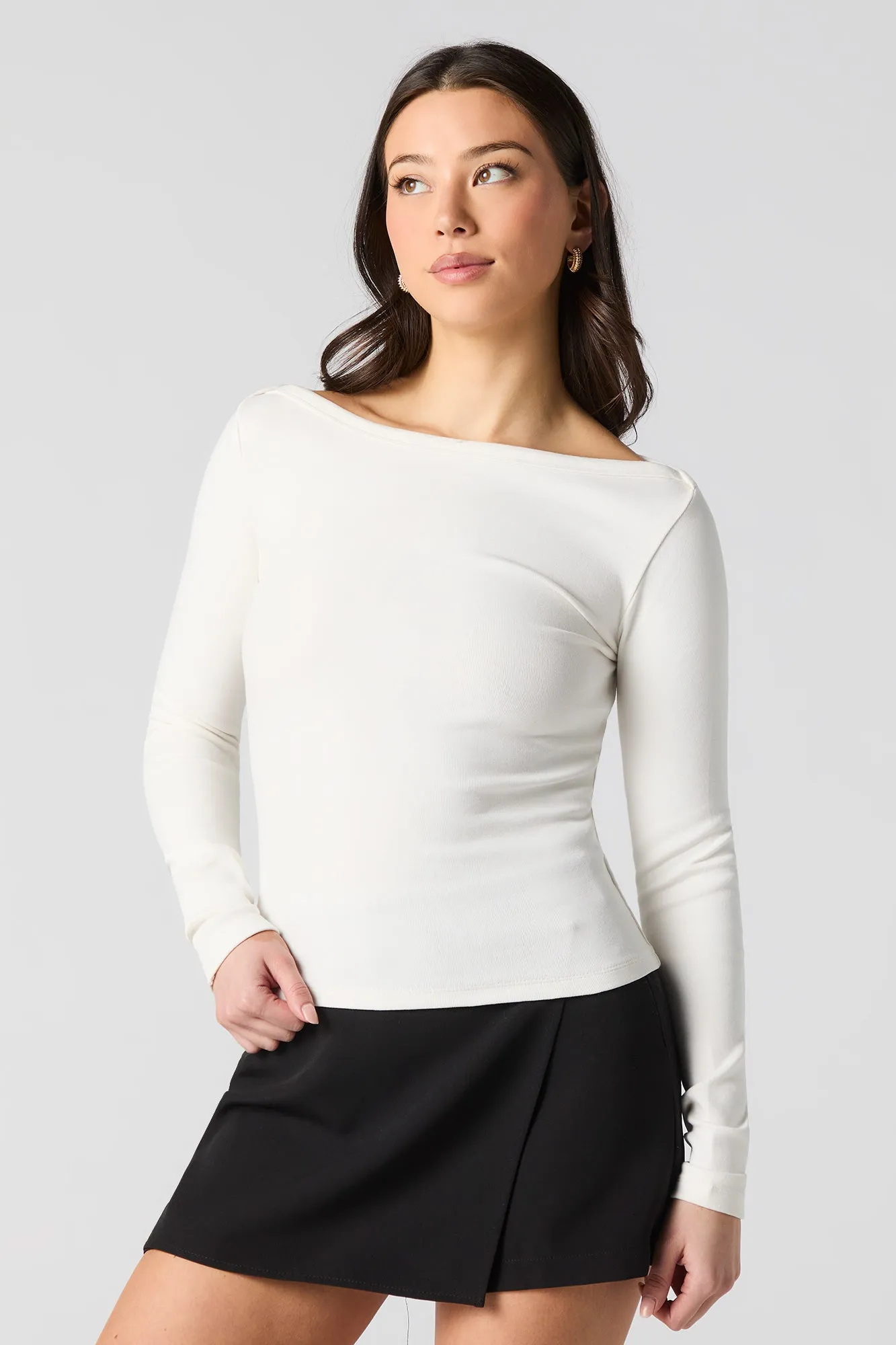 Haut à encolure bâteau et manche longue sold by Urban Planet product image thumbnail 5