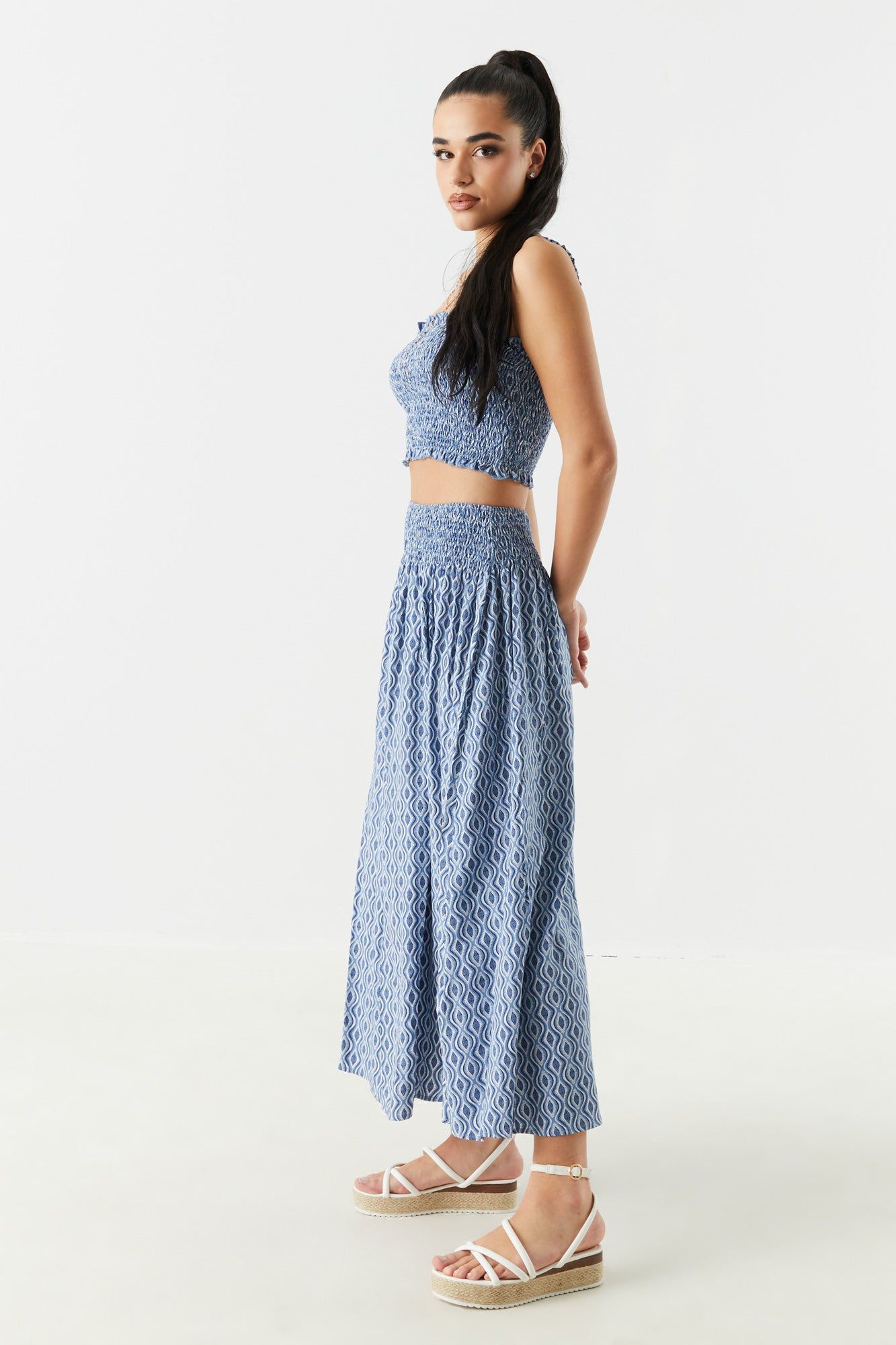 Jupe maxi boutonnée bleue sold by Urban Planet product image thumbnail 3