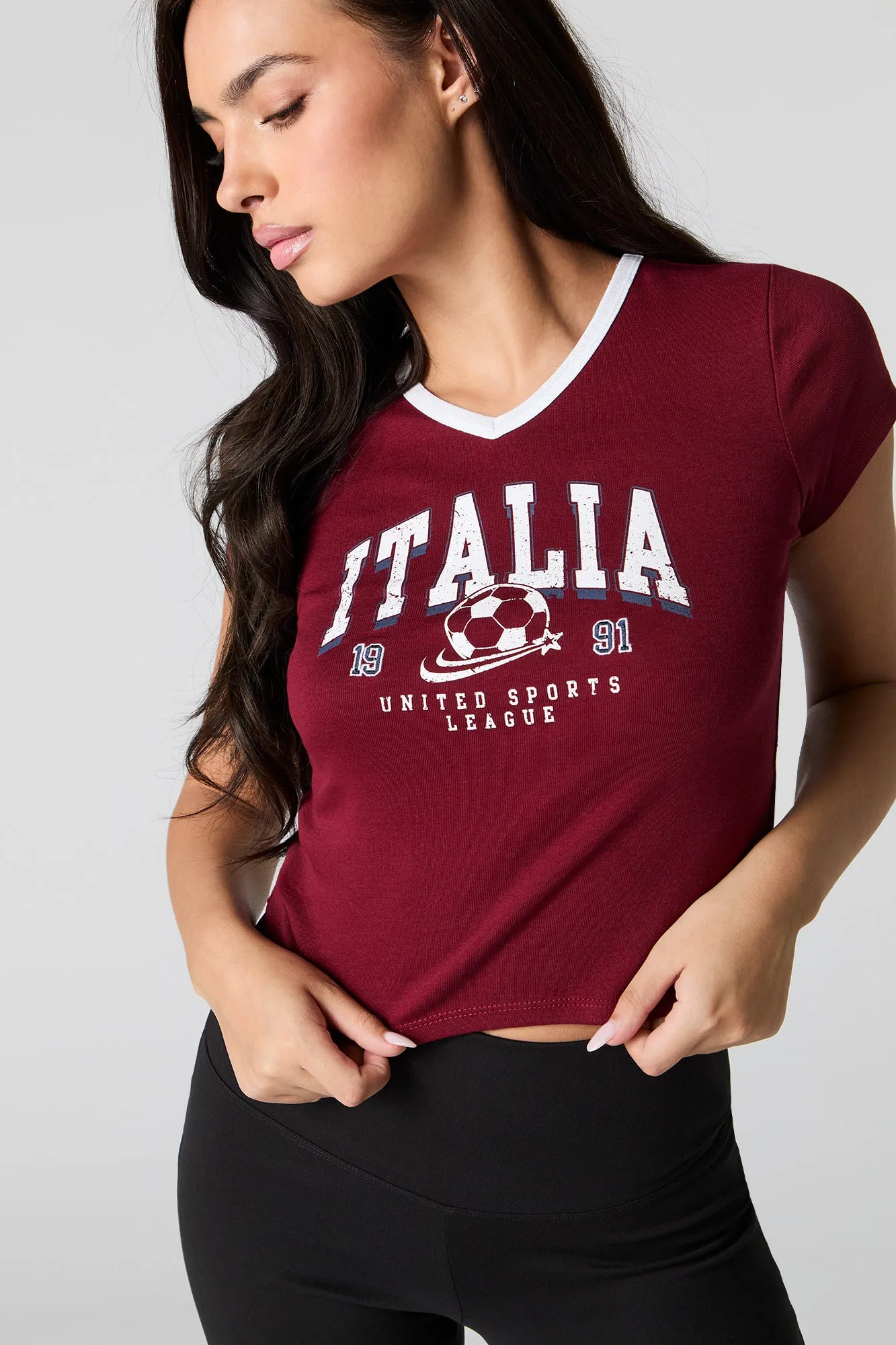 T-shirt à col en V et imprimé Sporty sold by Urban Planet