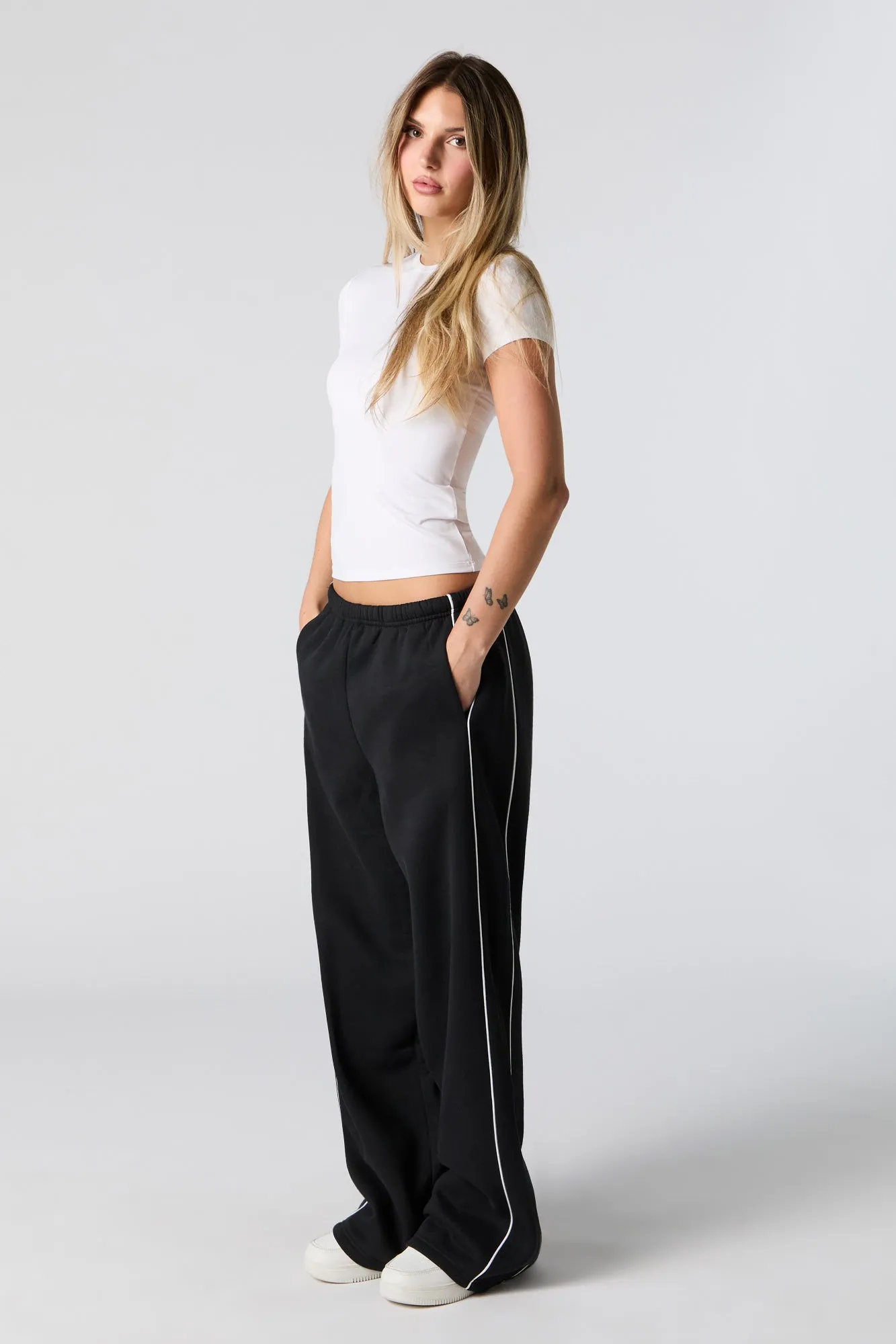 Piping Detail Wide Leg Fleece Sweatpant sold by Urban Planet product image thumbnail 4