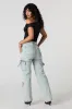 Jean cargo mi-taille sold by Urban Planet