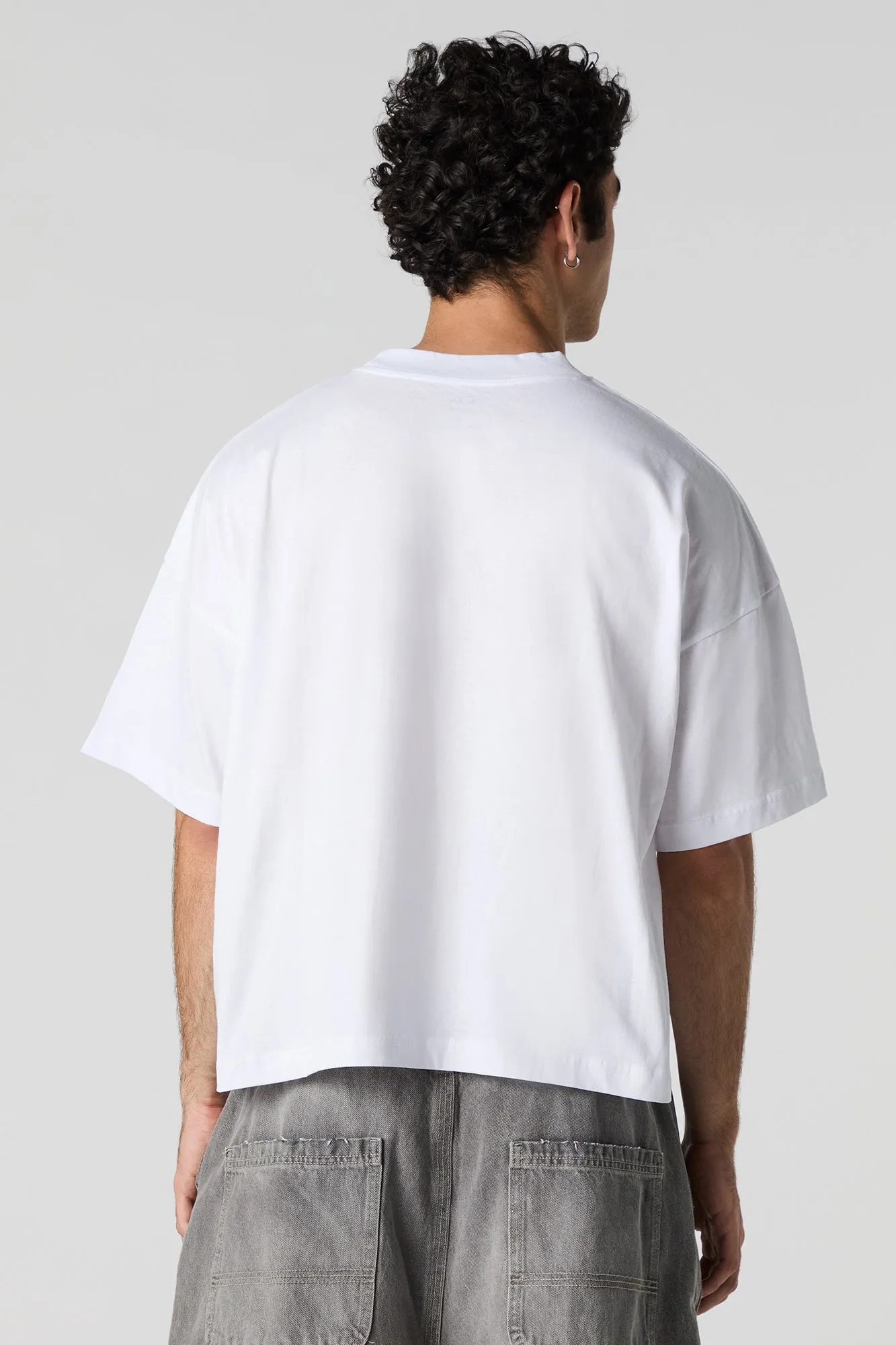 T-shirt carré à imprimé Legend sold by Urban Planet product image thumbnail 3