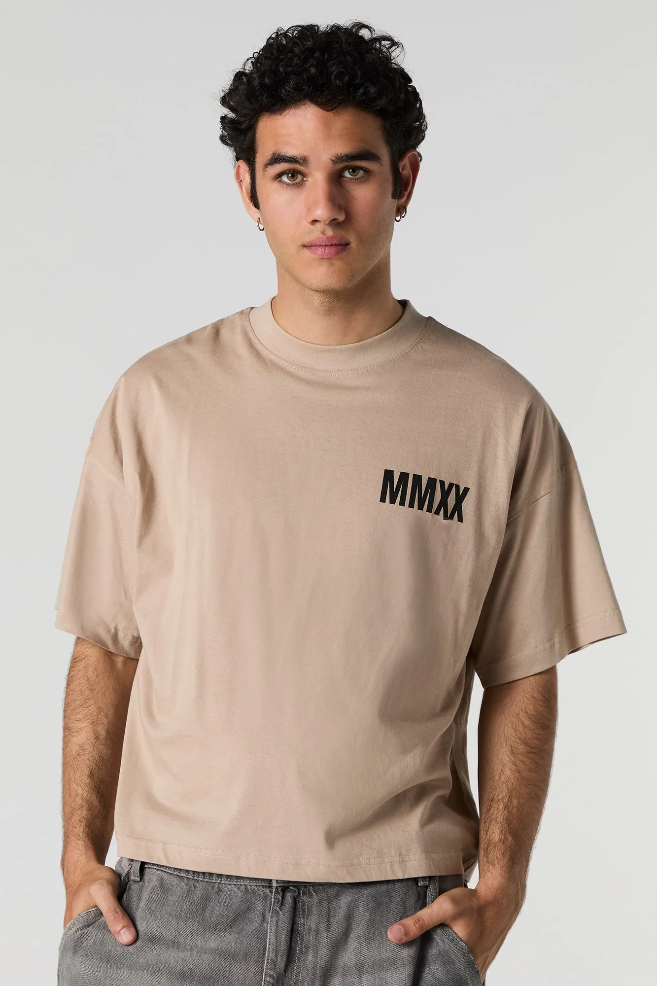 T-shirt carré à imprimé Broken Bear sold by Urban Planet