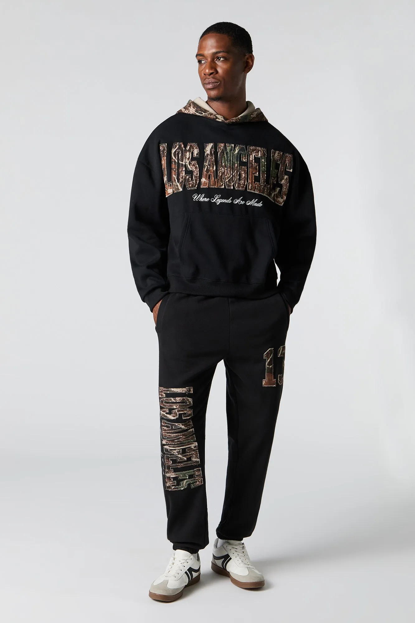 Jogger en molleton avec empiècement et motif camouflage sold by Urban Planet product image thumbnail 3