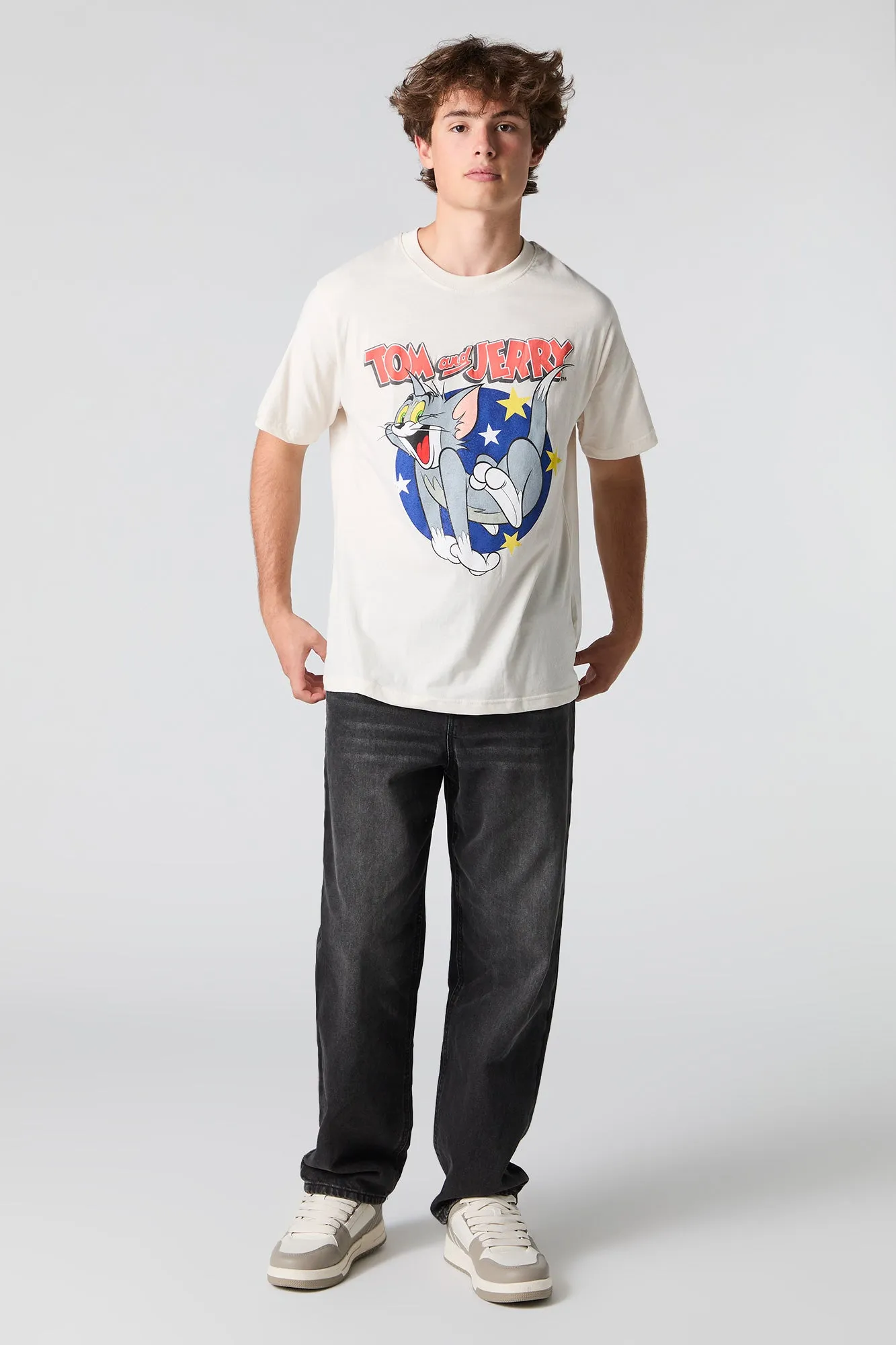 T-shirt à imprimé Tom and Jerry sold by Urban Planet product image thumbnail 2