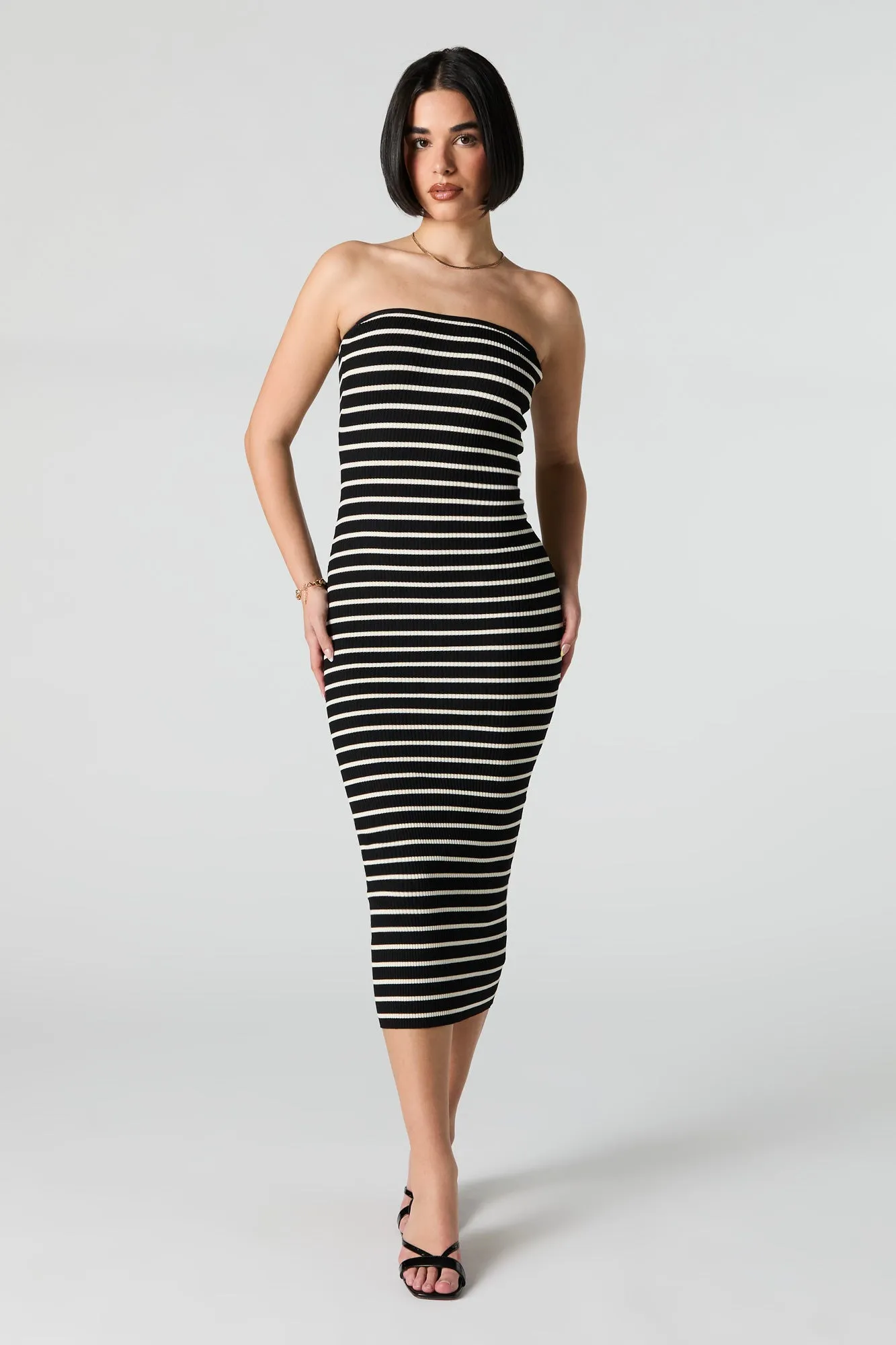 Robe midi côtelée rayée sans bretelles sold by Urban Planet