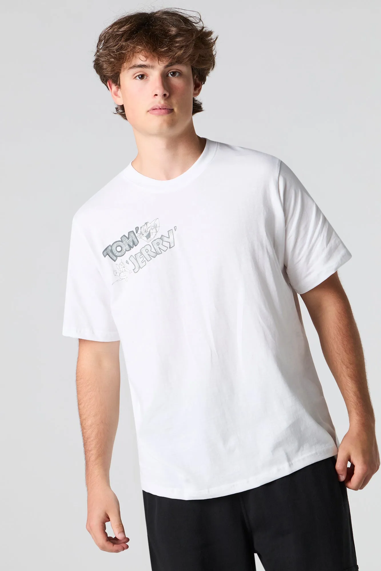 T-shirt à imprimé de dessin Tom and Jerry sold by Urban Planet