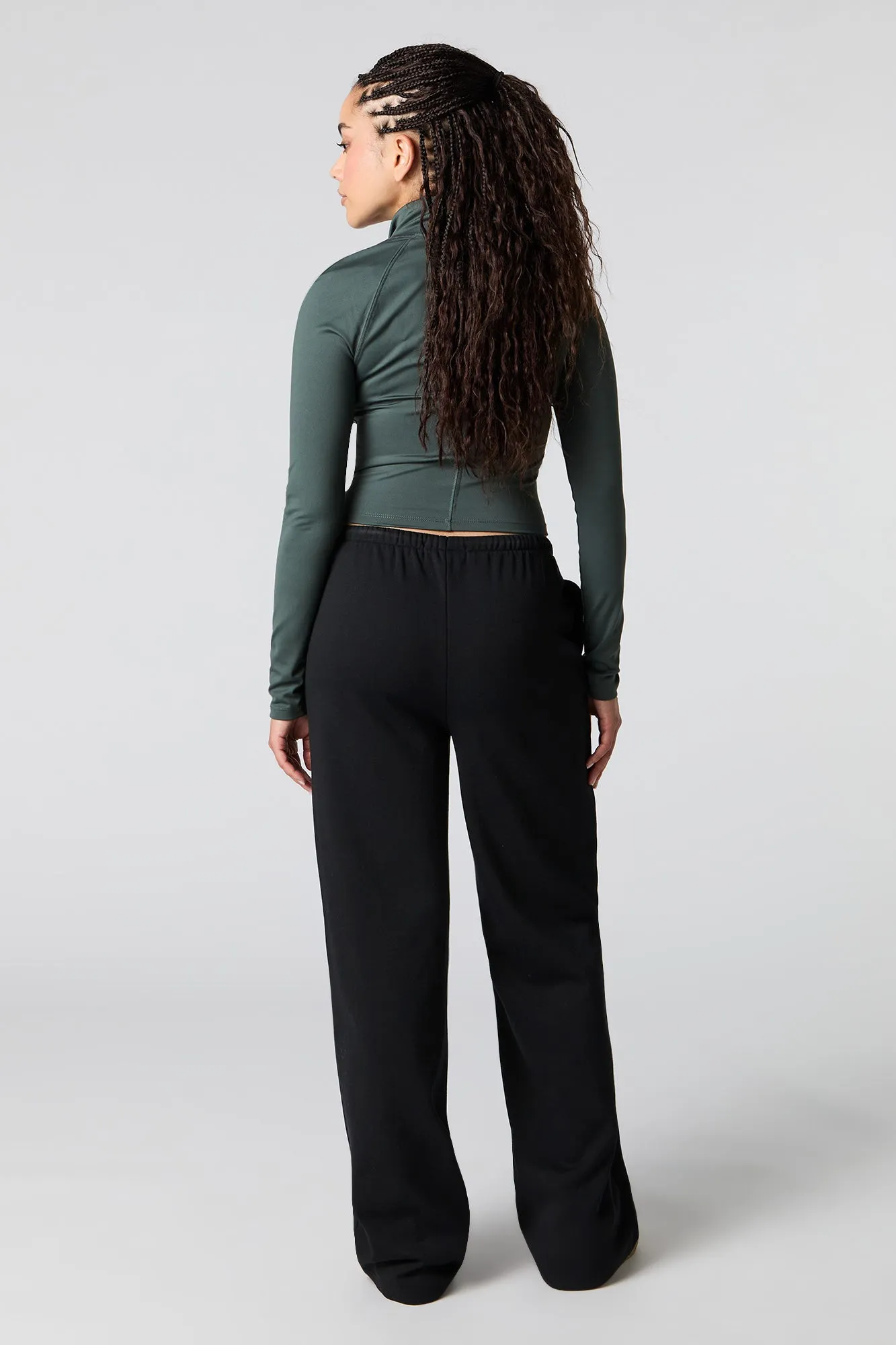 Pantalon d'entraînement à jambe large en molleton sold by Urban Planet product image thumbnail 4