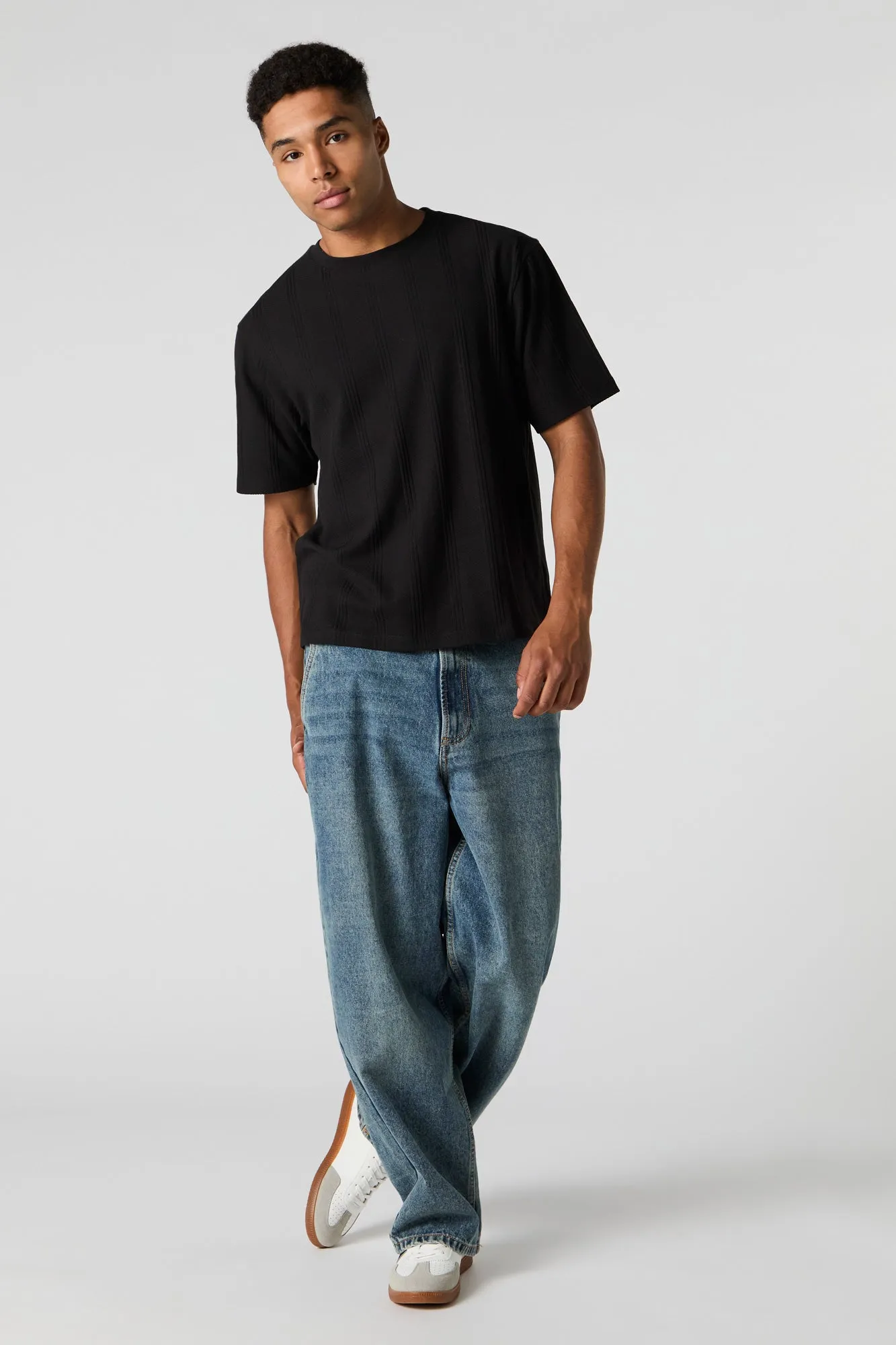 T-shirt carré texturé rayé sold by Urban Planet product image thumbnail 4