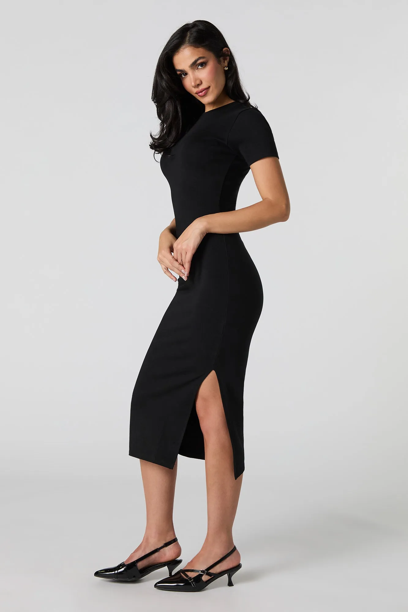 Robe midi à fente et manche courte sold by Urban Planet product image thumbnail 3