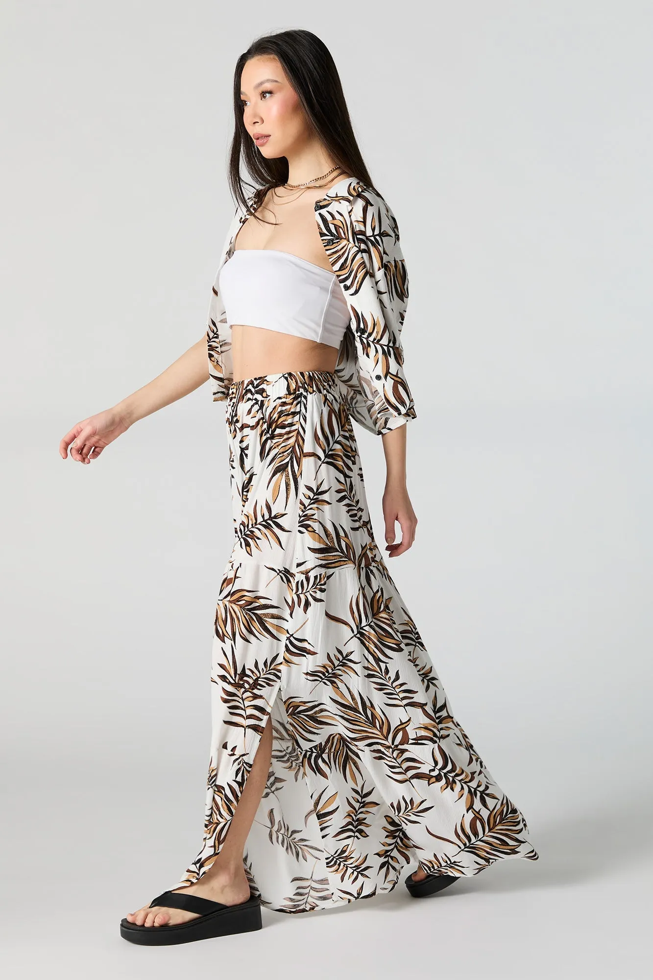 Jupe maxi volantée avec fente sold by Urban Planet product image thumbnail 2