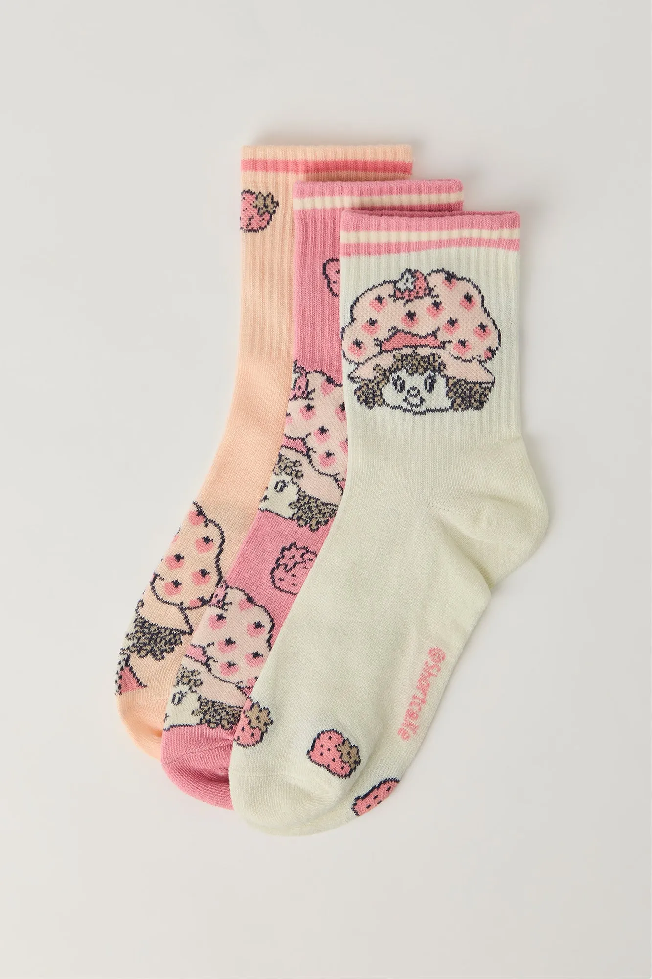 Strawberry Shortcake Quarter Socks (3 Pack) sold by Urban Planet