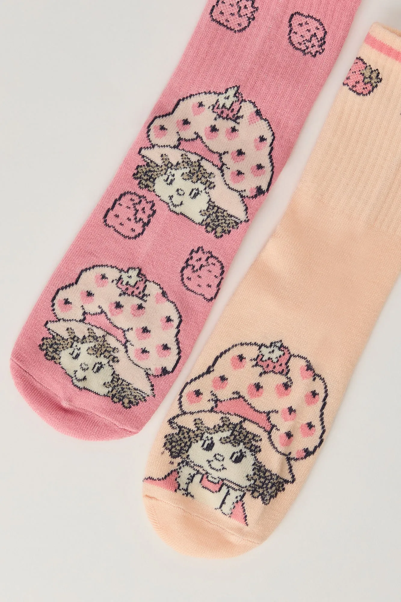 Strawberry Shortcake Quarter Socks (3 Pack) sold by Urban Planet product image thumbnail 2