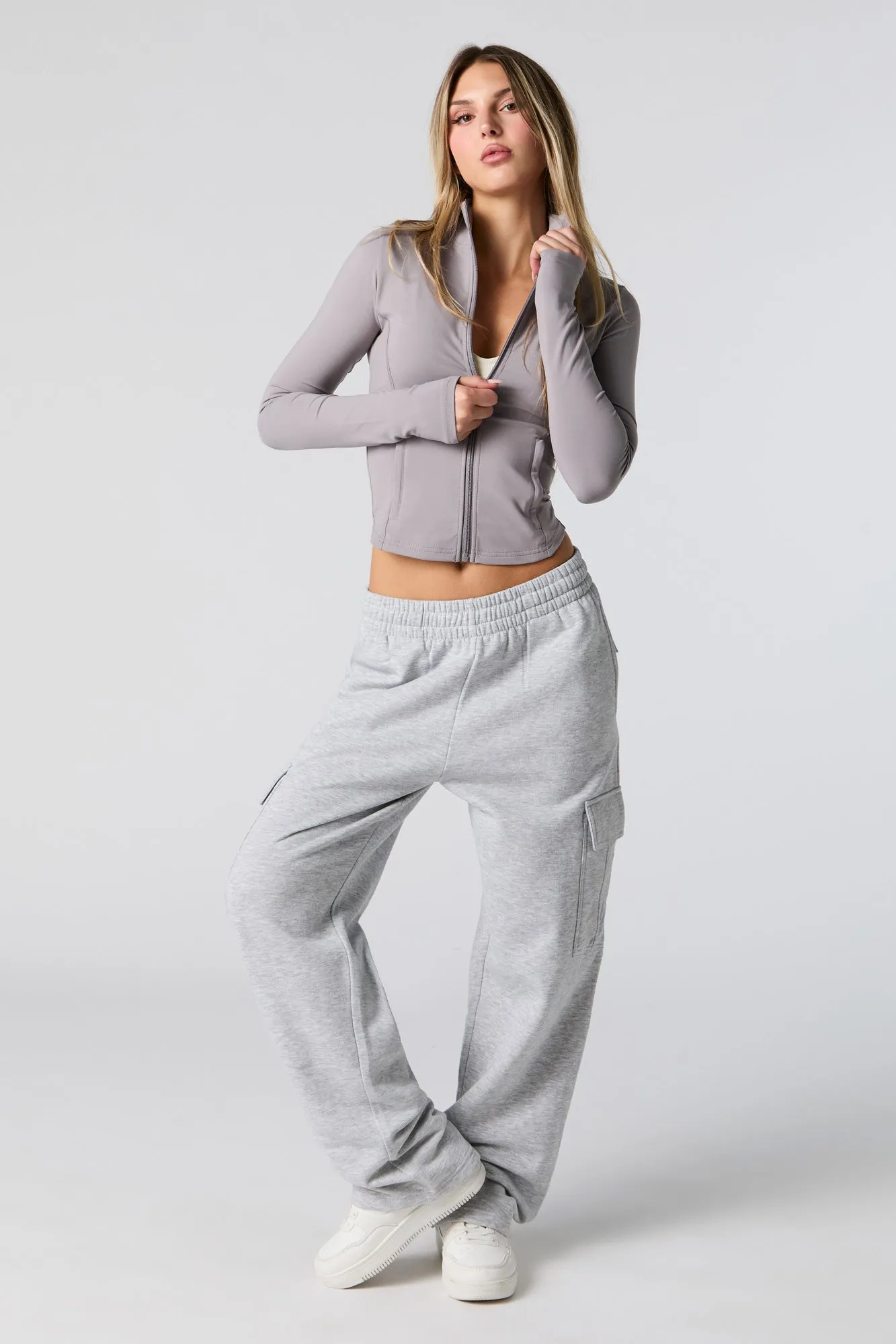 Pantalon cargo en molleton et jambe large sold by Urban Planet product image thumbnail 5