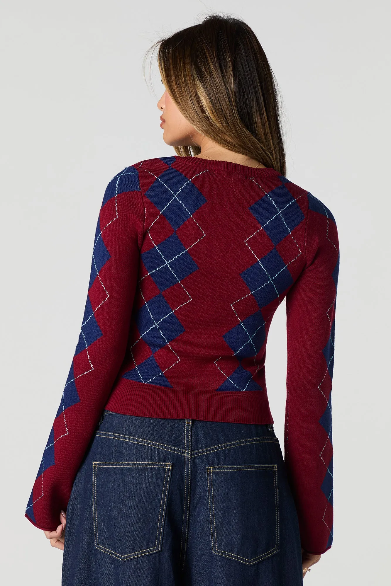 Chandail en tricot à motif triangle et col en V sold by Urban Planet product image thumbnail 2