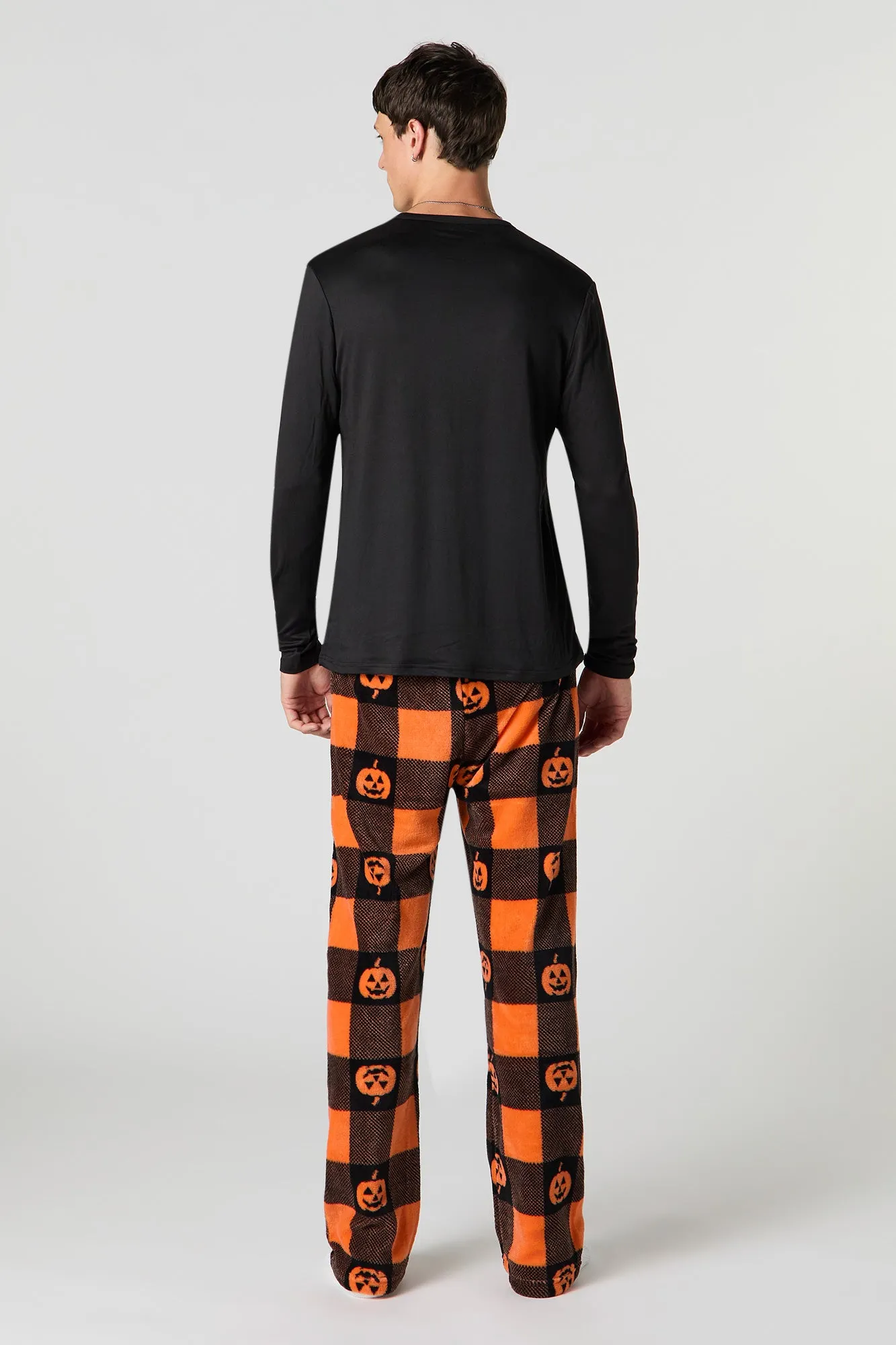 Ensemble Pyjamas de famille à imprimé Jack-O-Squad pour homme sold by Urban Planet product image thumbnail 5