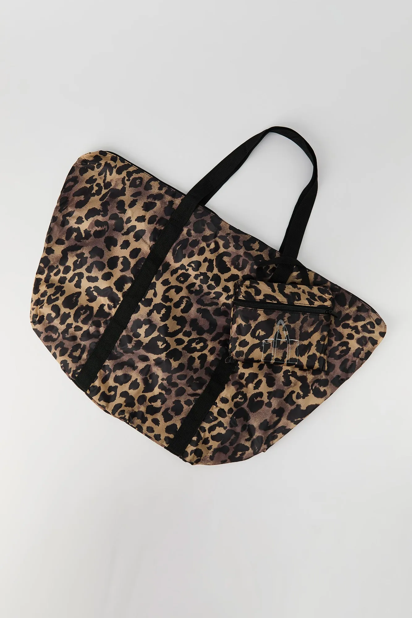 Fourre-tout pliable sold by Urban Planet