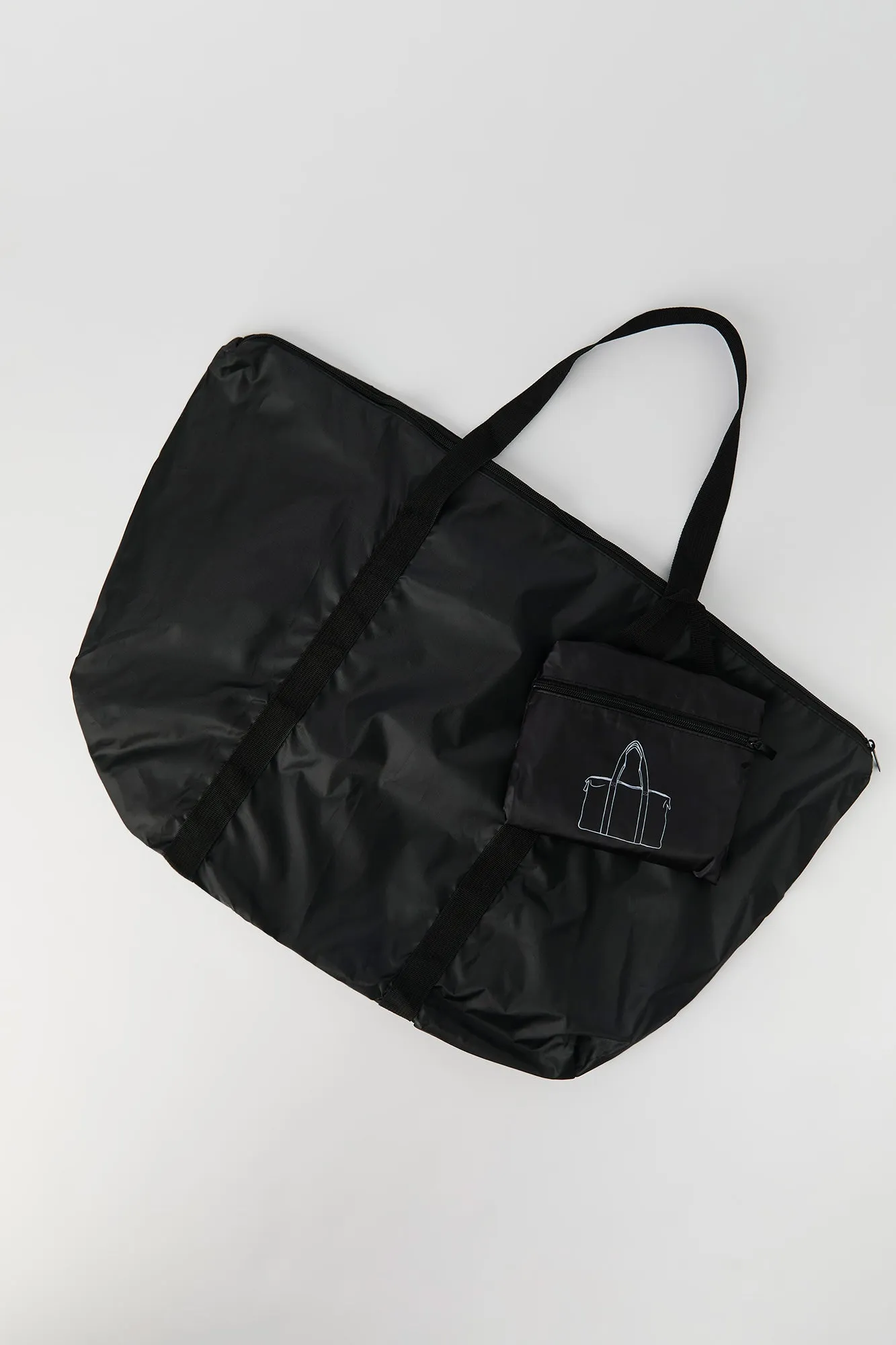 Fourre-tout pliable sold by Urban Planet product image thumbnail 2