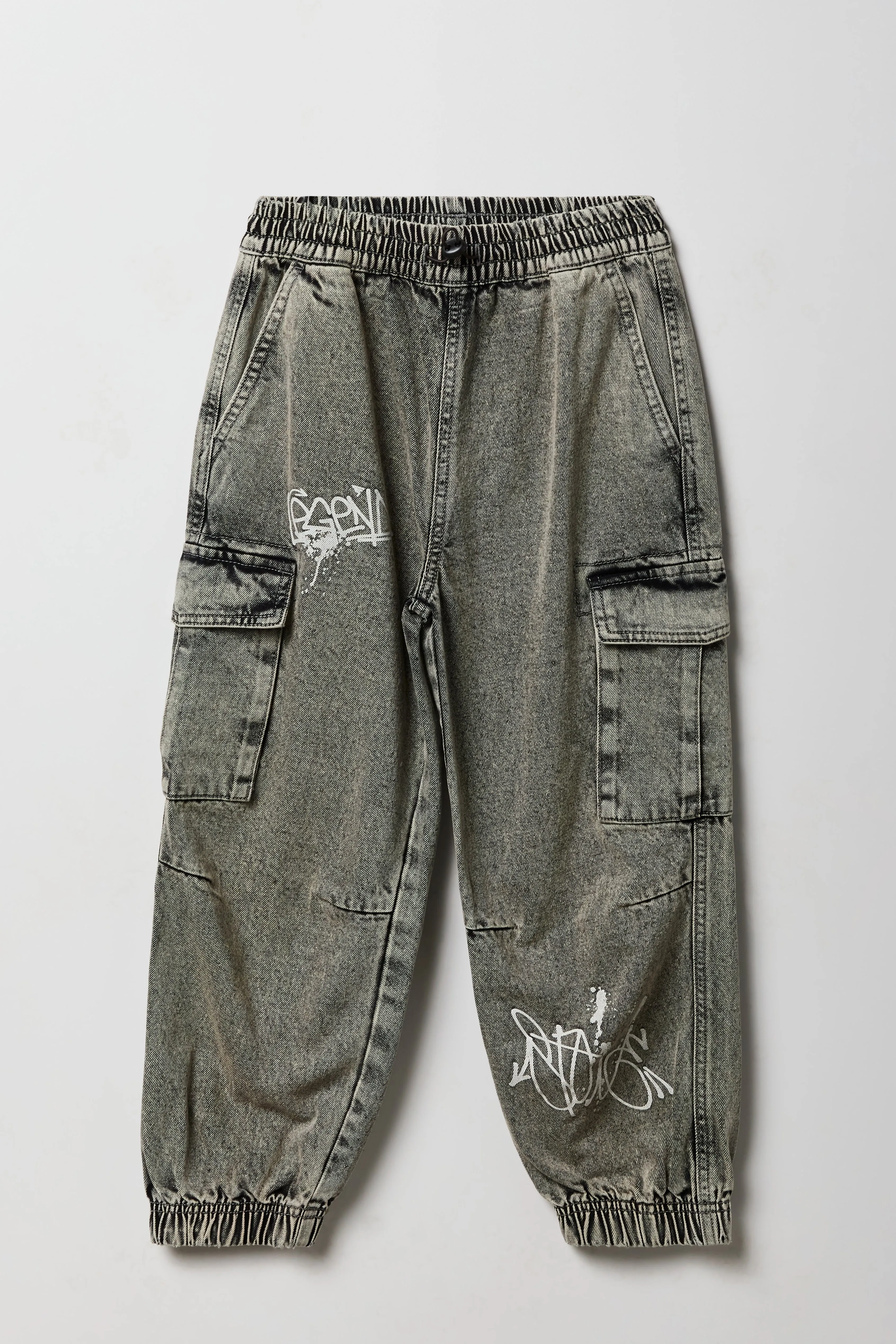 Jogger cargo en denim à imprimé graffiti pour garçons sold by Urban Planet product image thumbnail 3